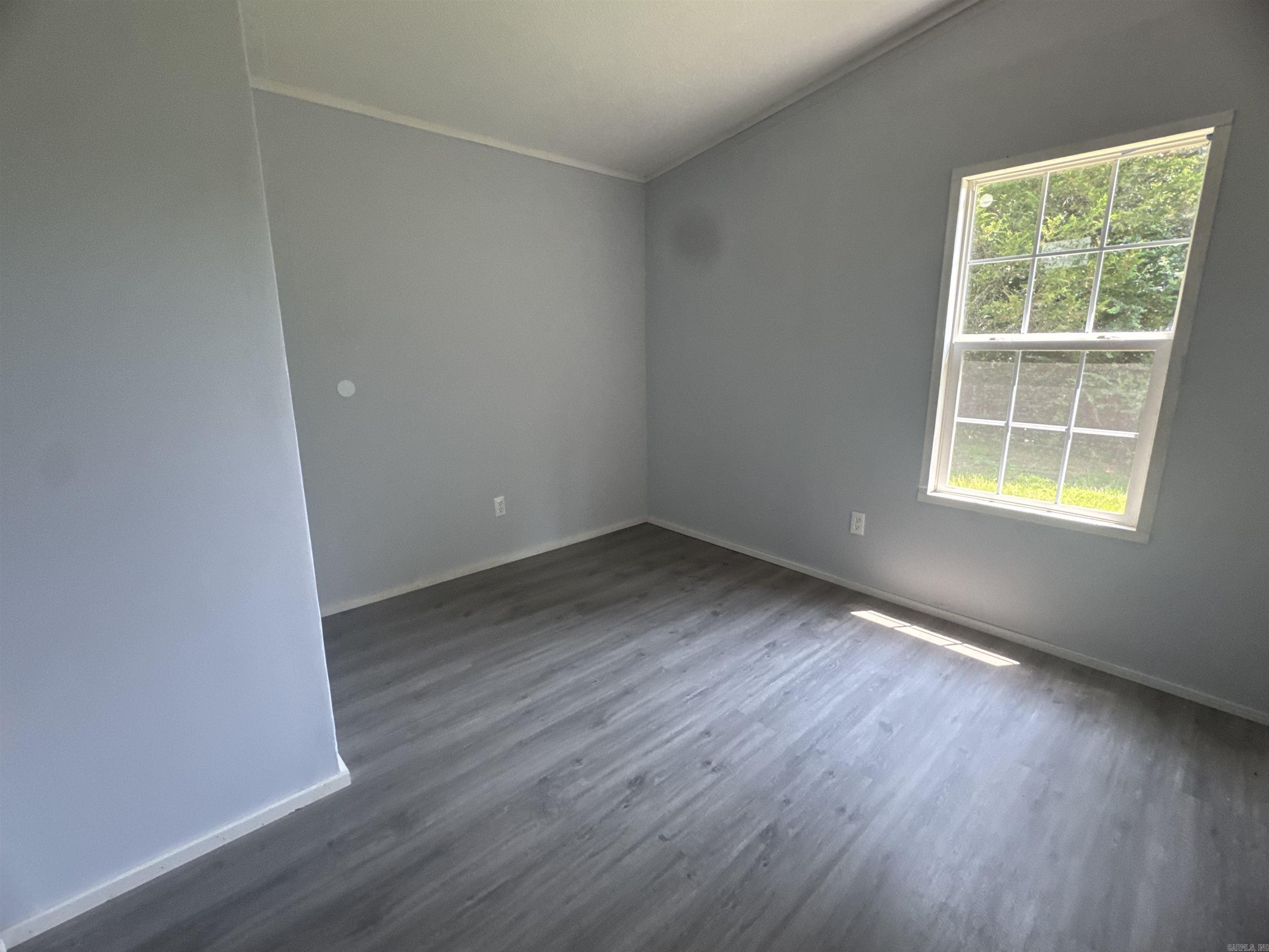 CLARKSVILLE REAL EST - Residential