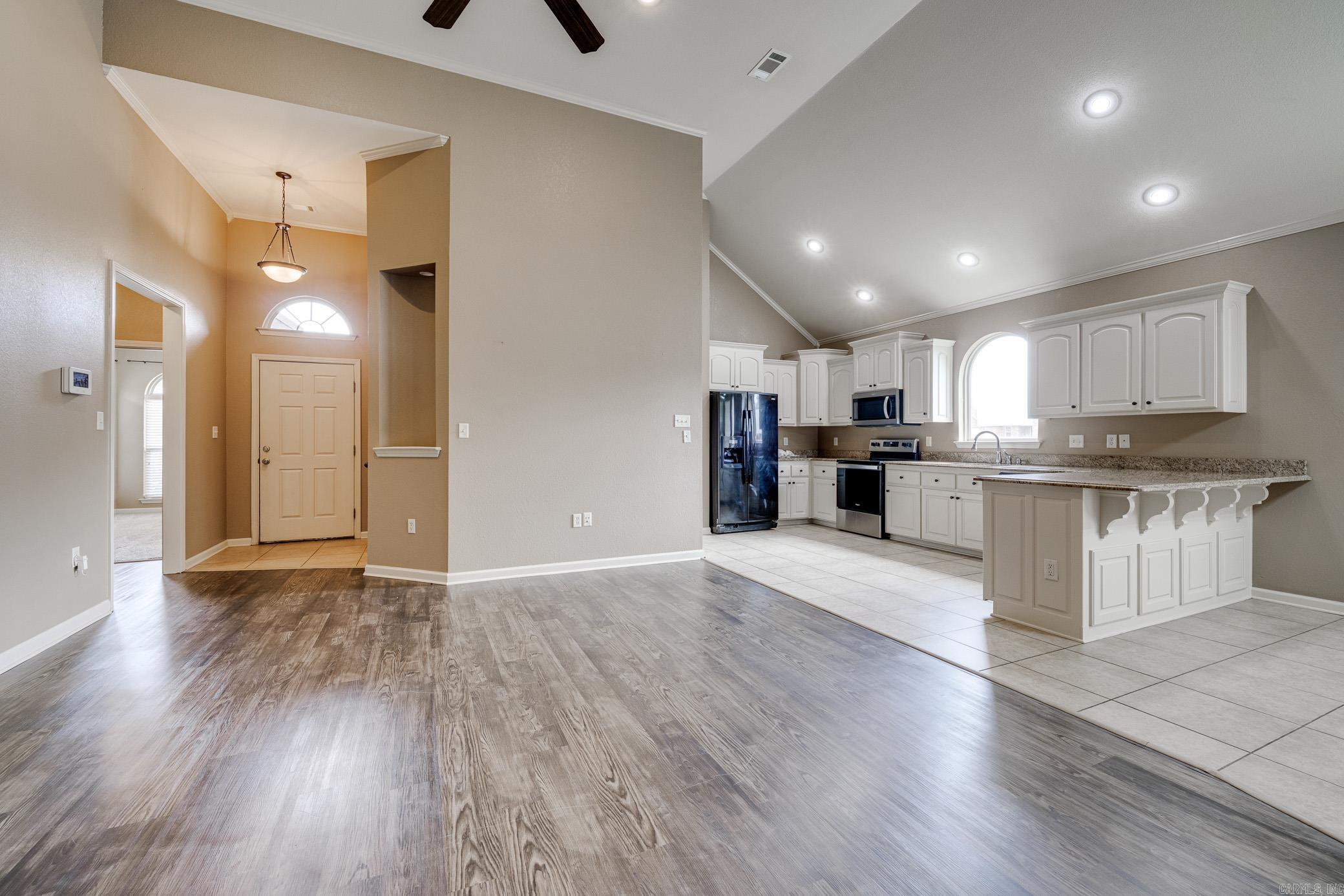 BASE MEADOWS ADDN - Residential