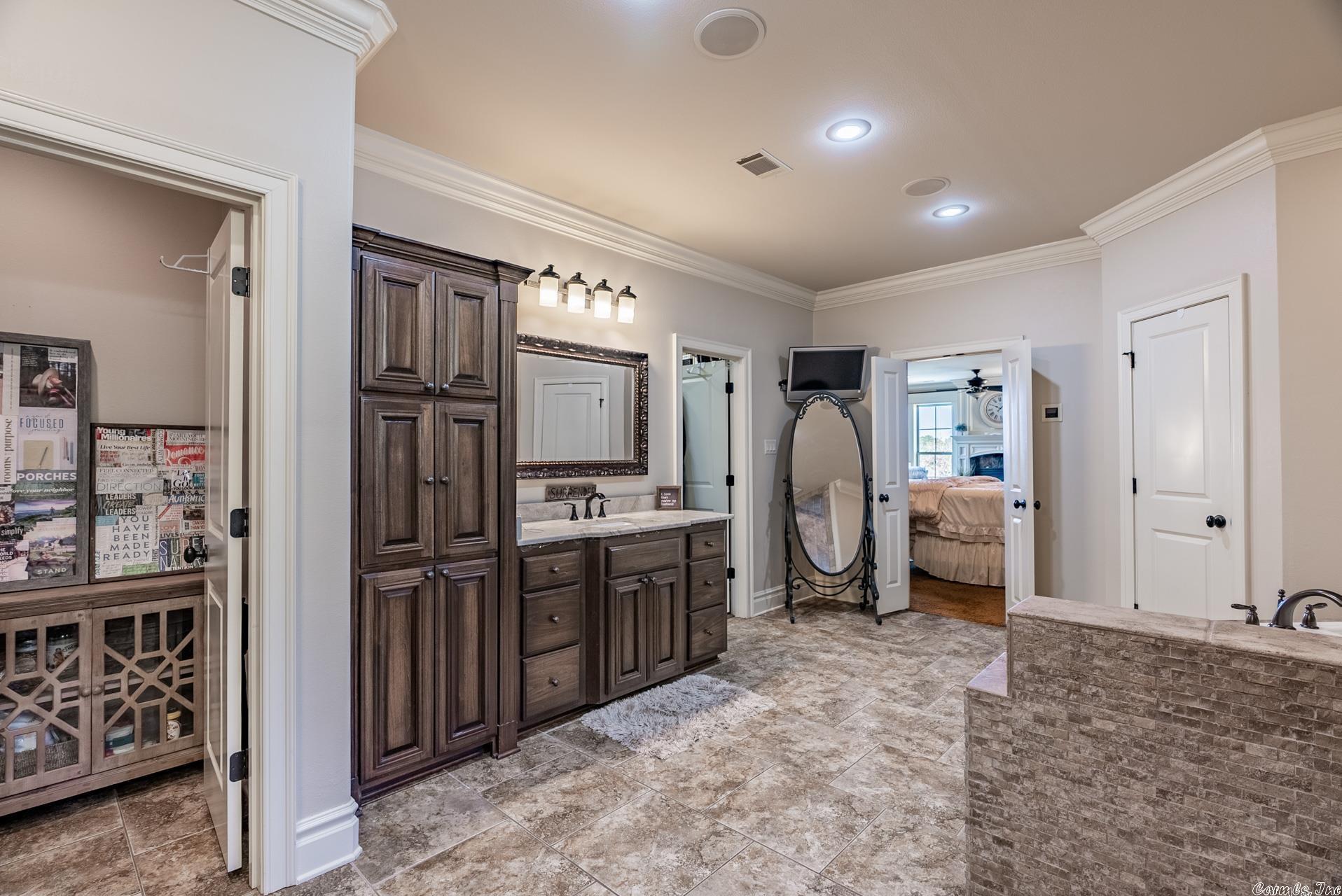 Hilton Estates - Residential