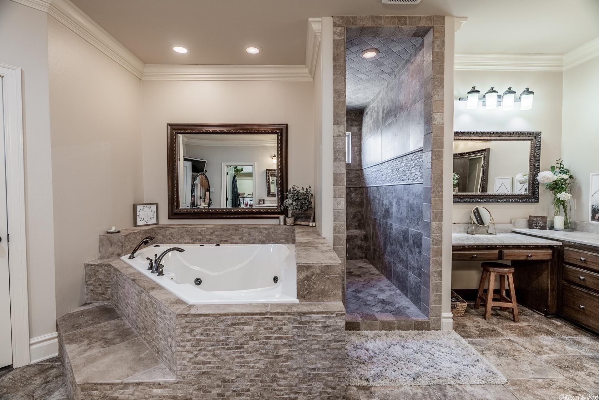 Hilton Estates - Residential