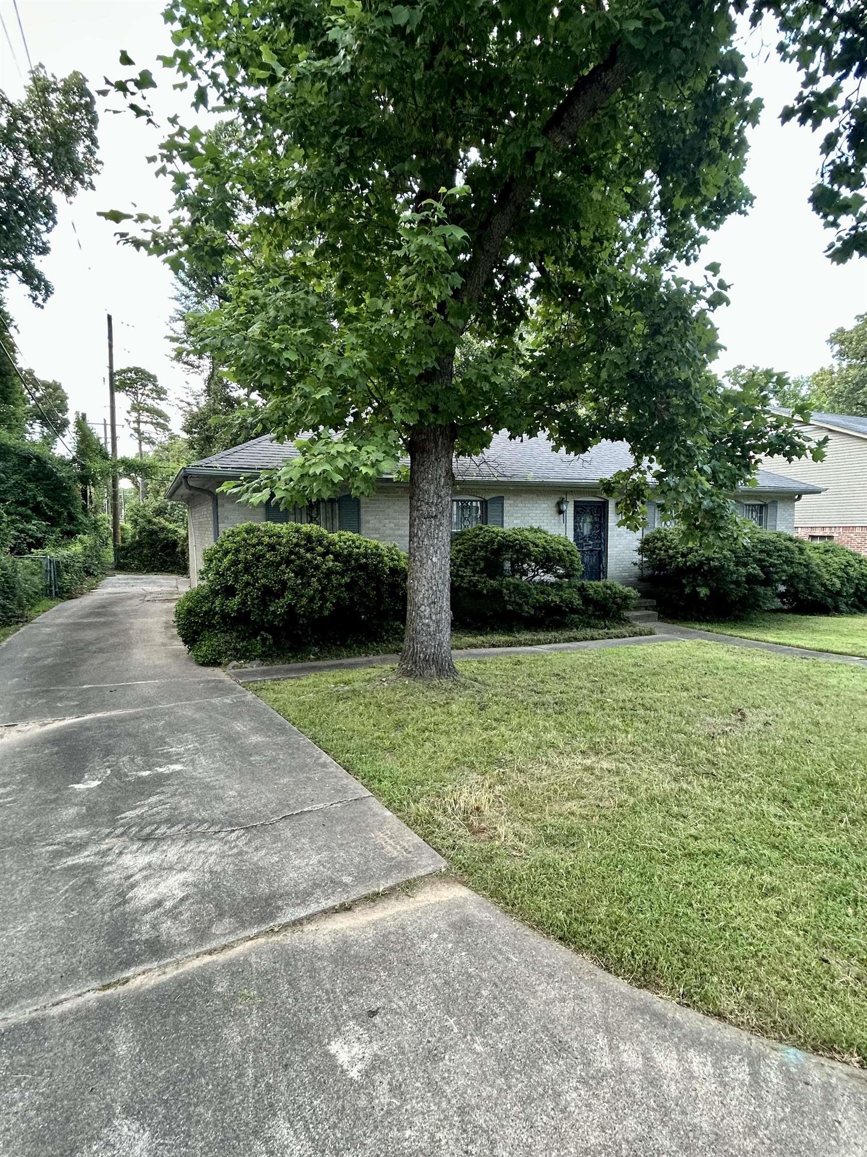 TREASURE HILL - Residential