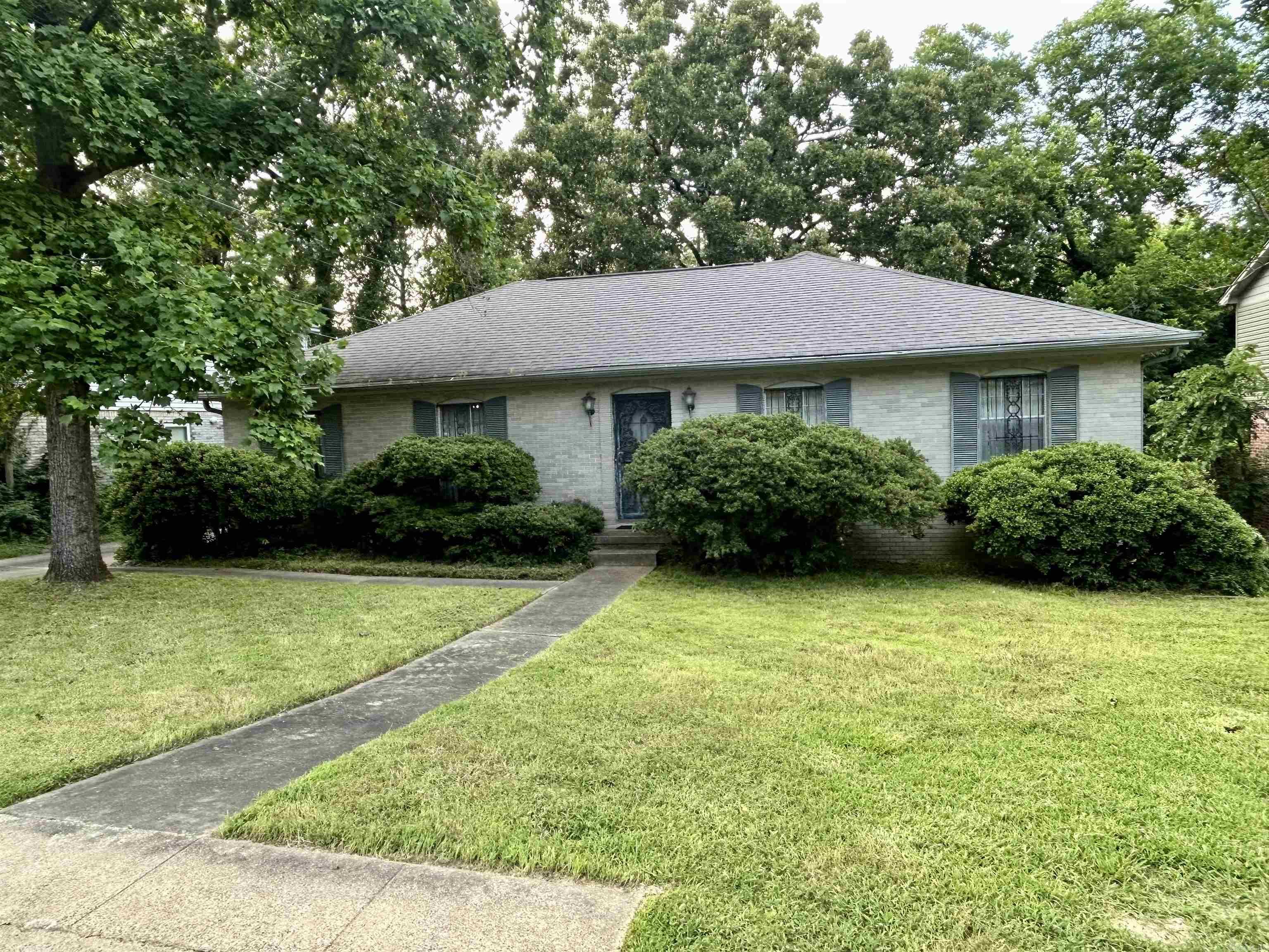 TREASURE HILL - Residential