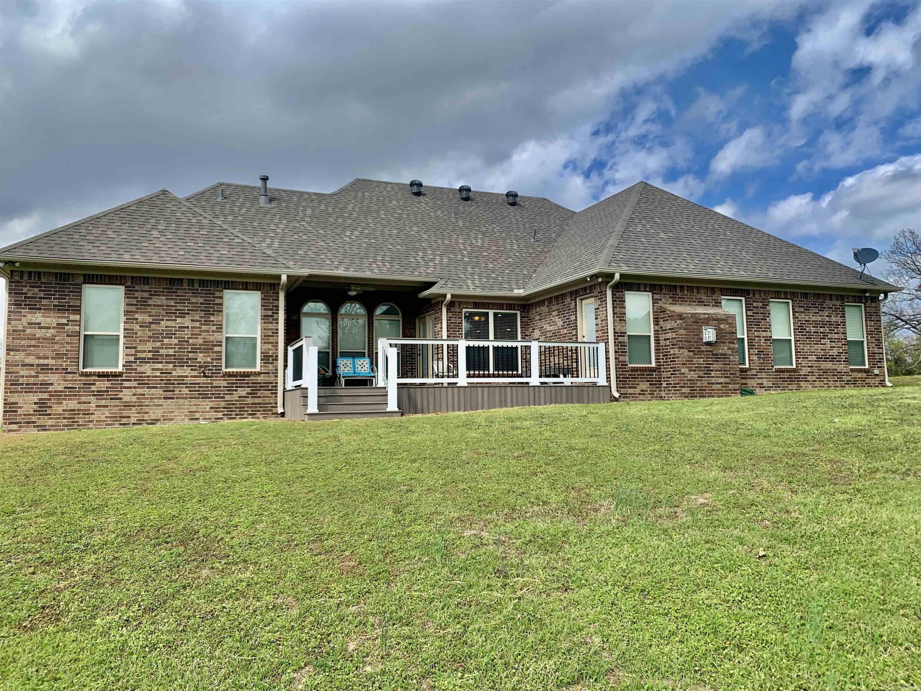 WOODRIDGE - Residential