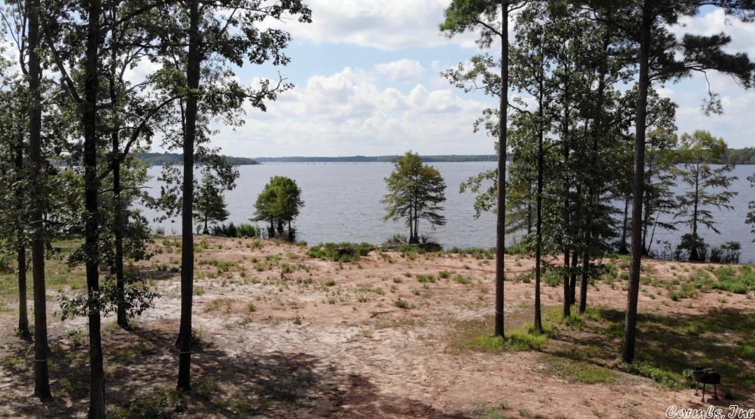 Eagle Way - Land