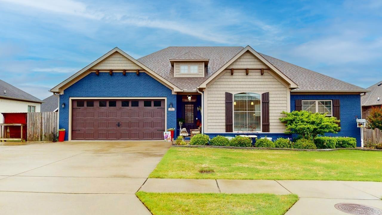 Salem Woods - Residential