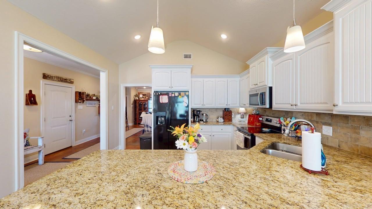 SALEM WOODS - Residential