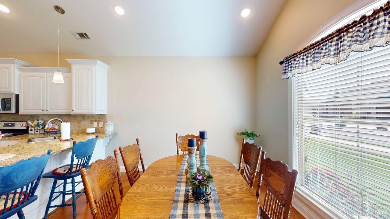 SALEM WOODS - Residential