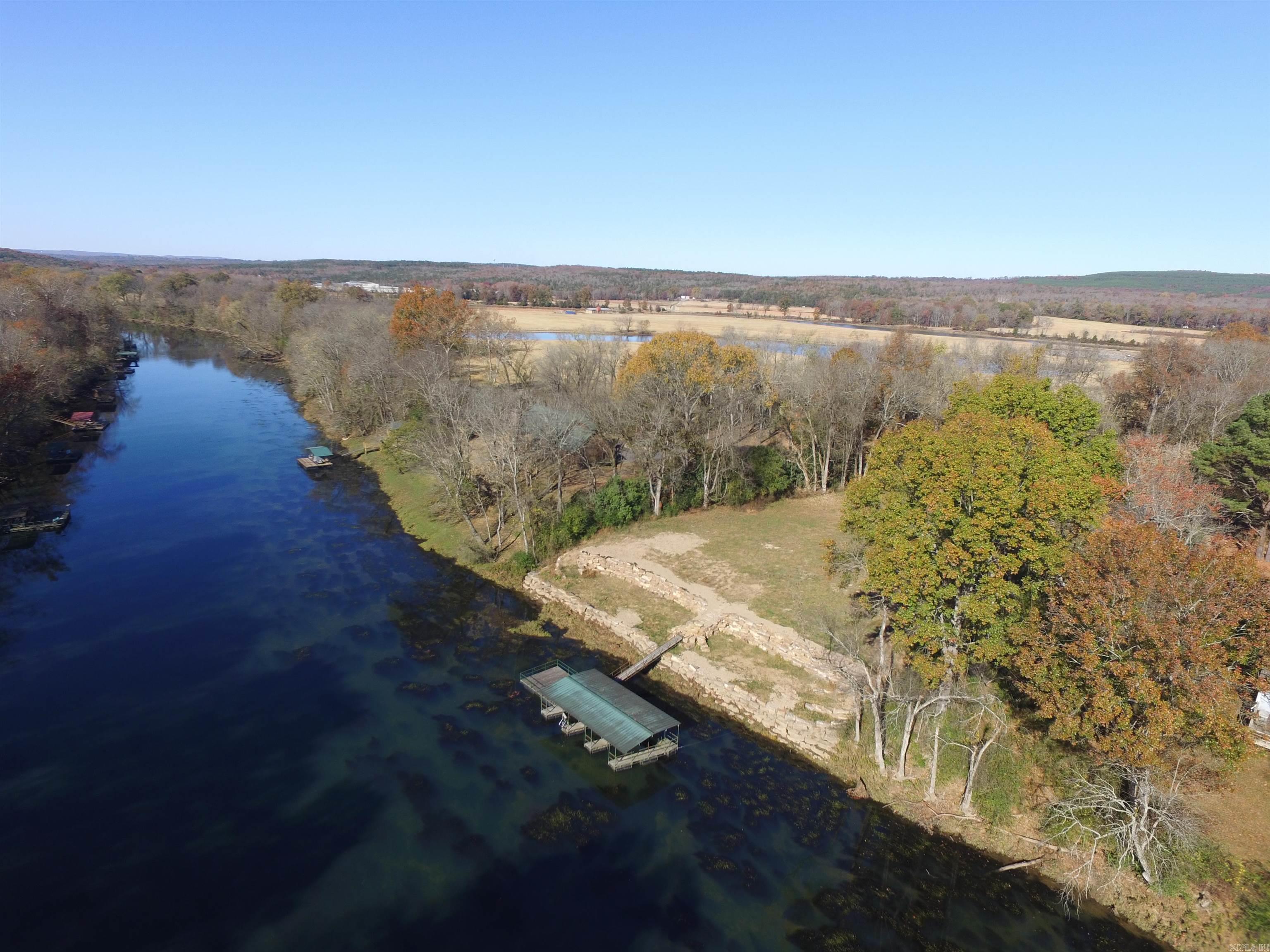 RIVER BEND - Land