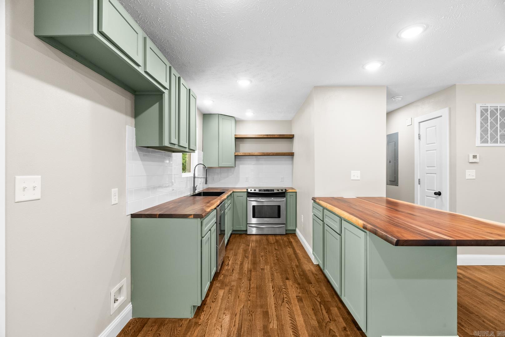 OAK PARK ADD - Residential