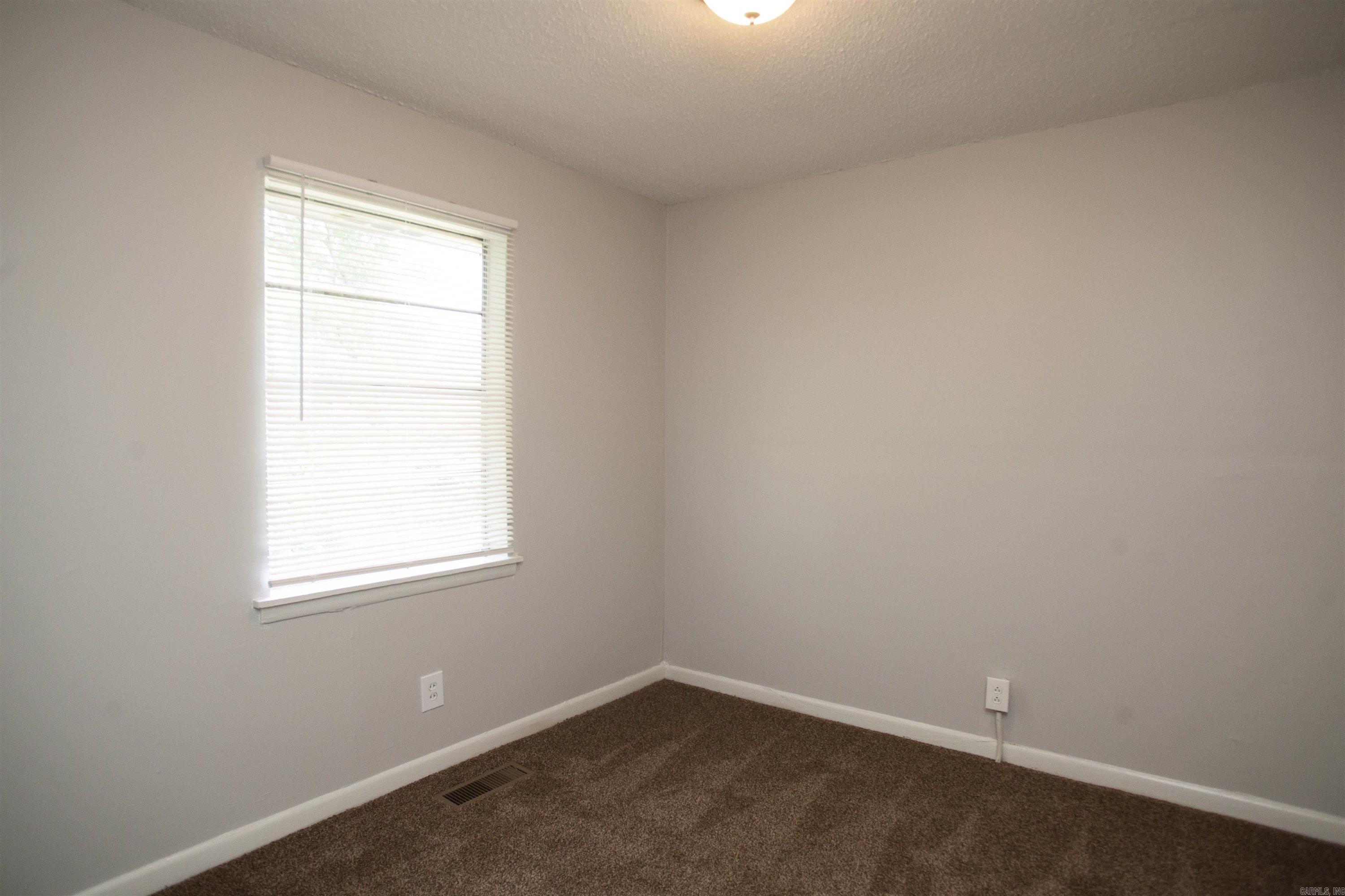 College - Residential Lease