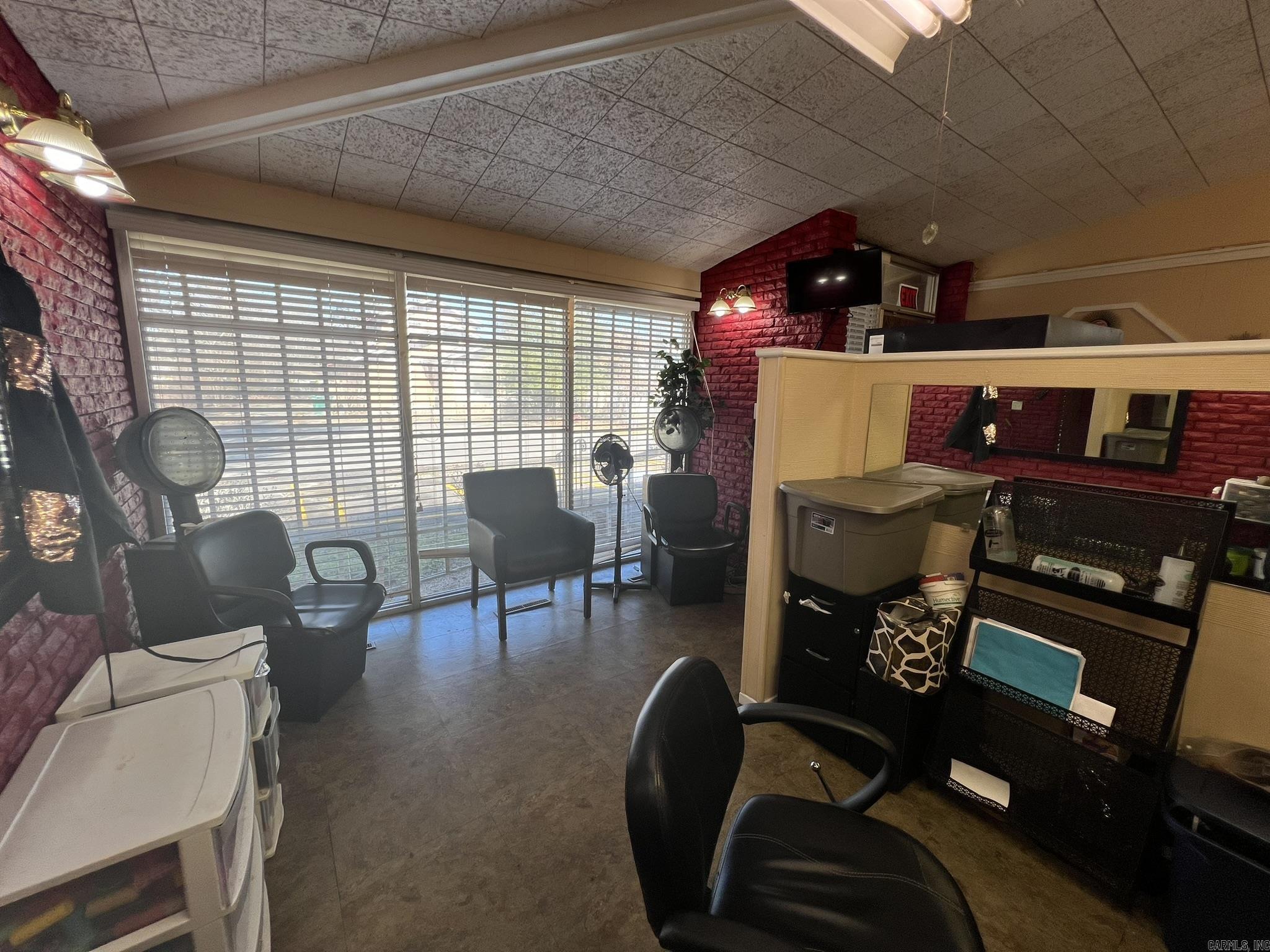 PARKVIEW ADDN - Commercial Sale