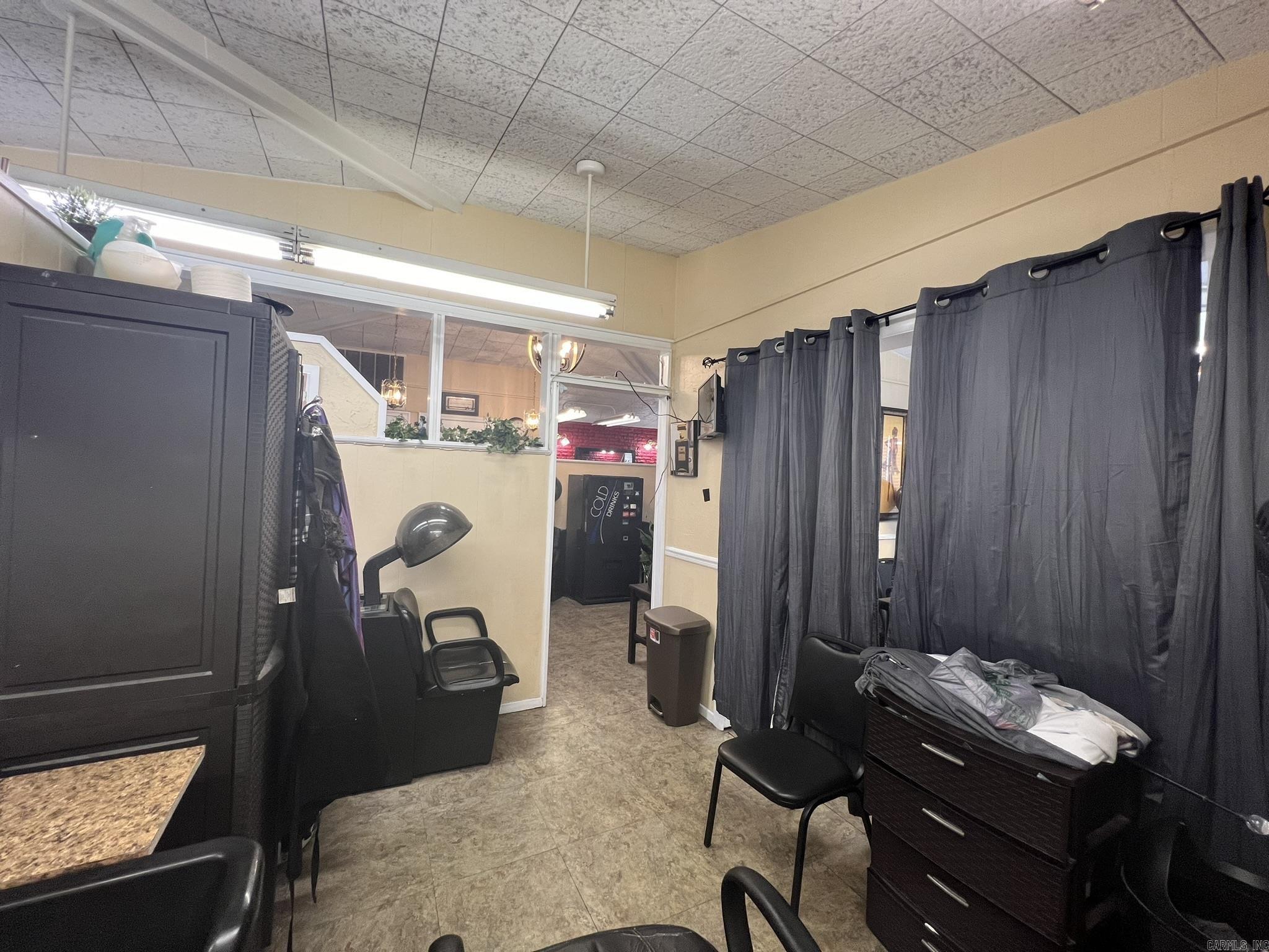 PARKVIEW ADDN - Commercial Sale