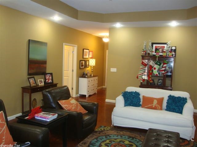 MEADOWRIDGE ESTATES - Residential