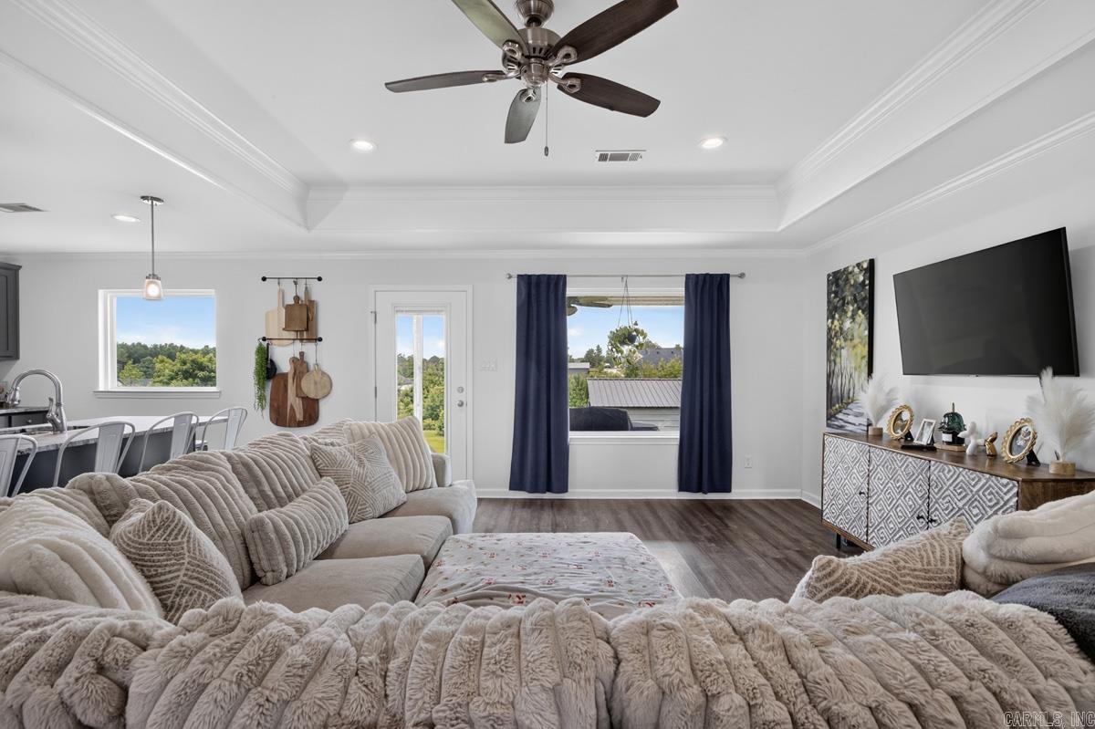 PLANTATION HILLS - Residential