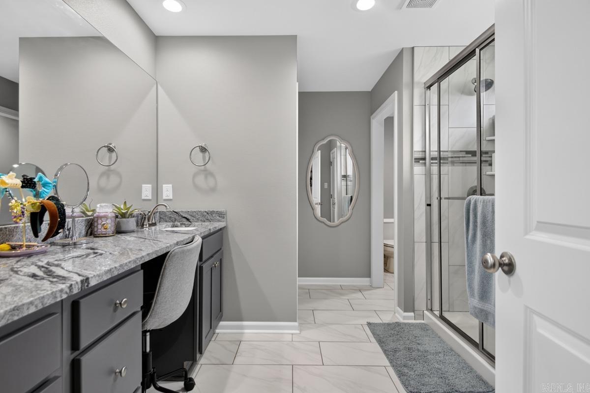 PLANTATION HILLS - Residential