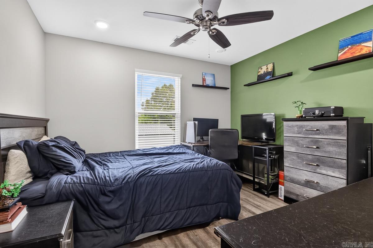 PLANTATION HILLS - Residential