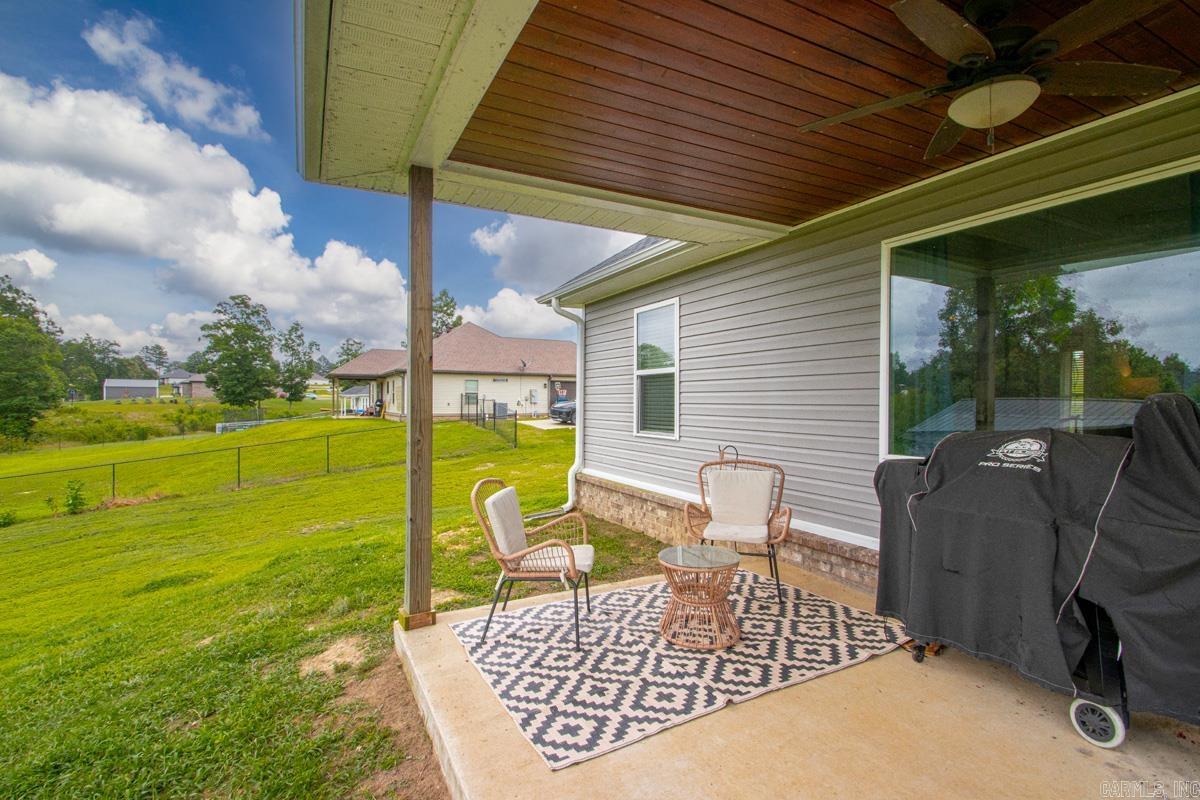 PLANTATION HILLS - Residential
