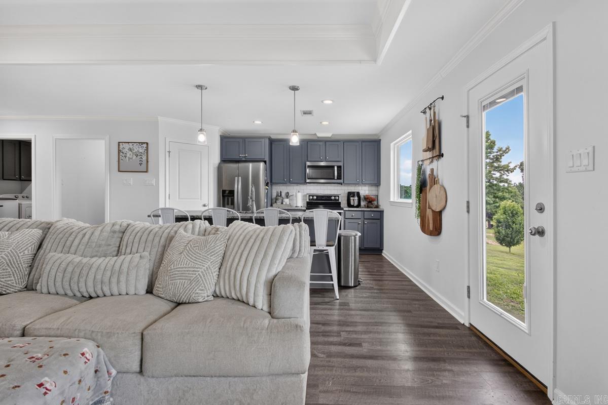PLANTATION HILLS - Residential