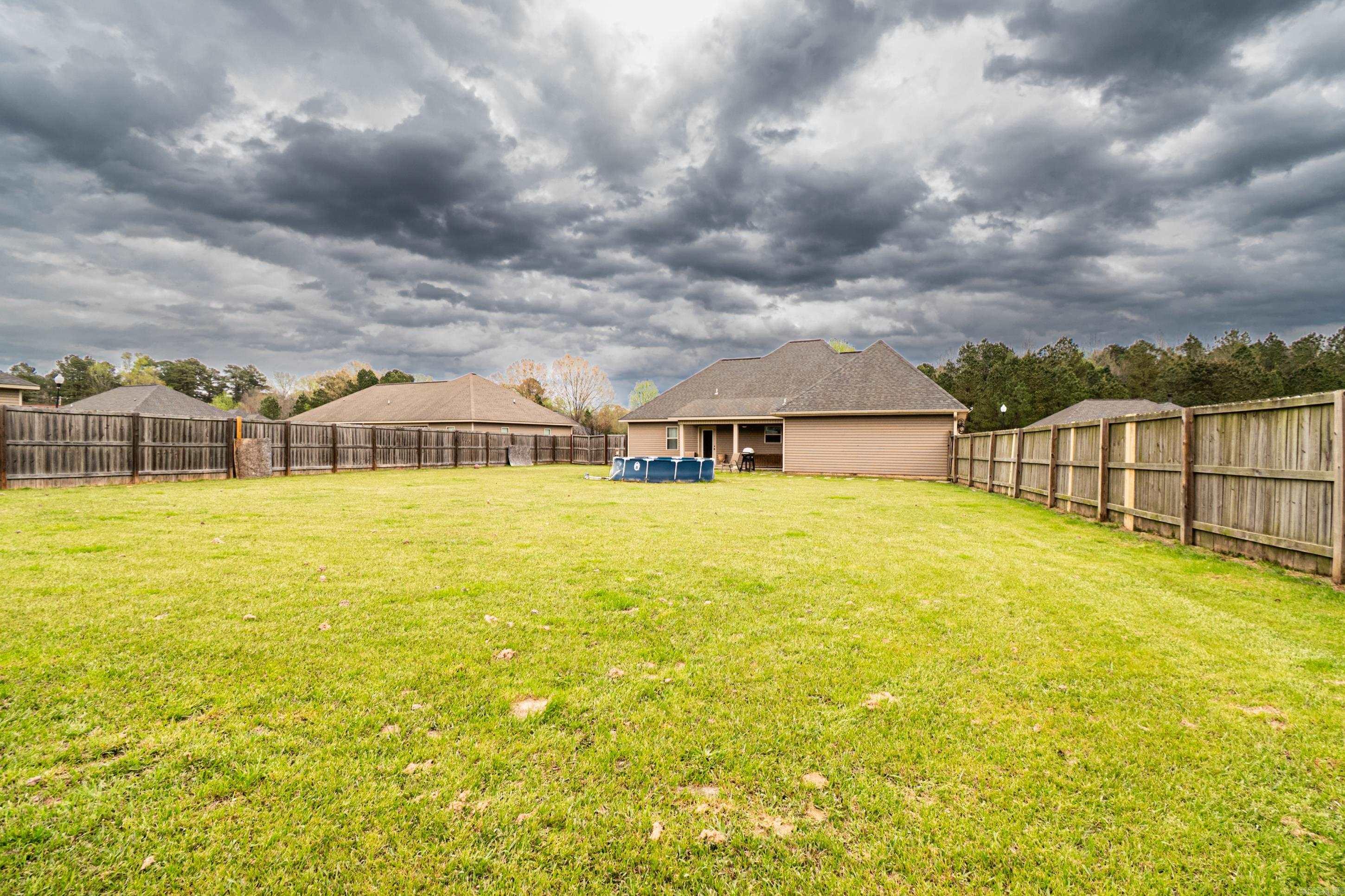 MONTICELLO - Residential