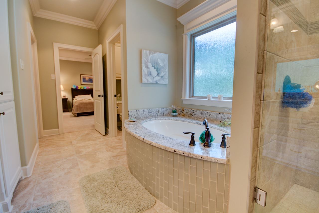 MAUMELLE VALLEY ESTATES - Residential