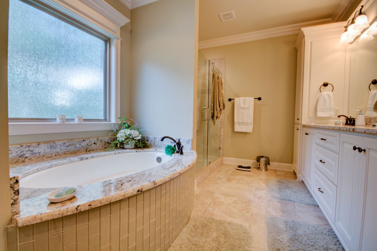 MAUMELLE VALLEY ESTATES - Residential
