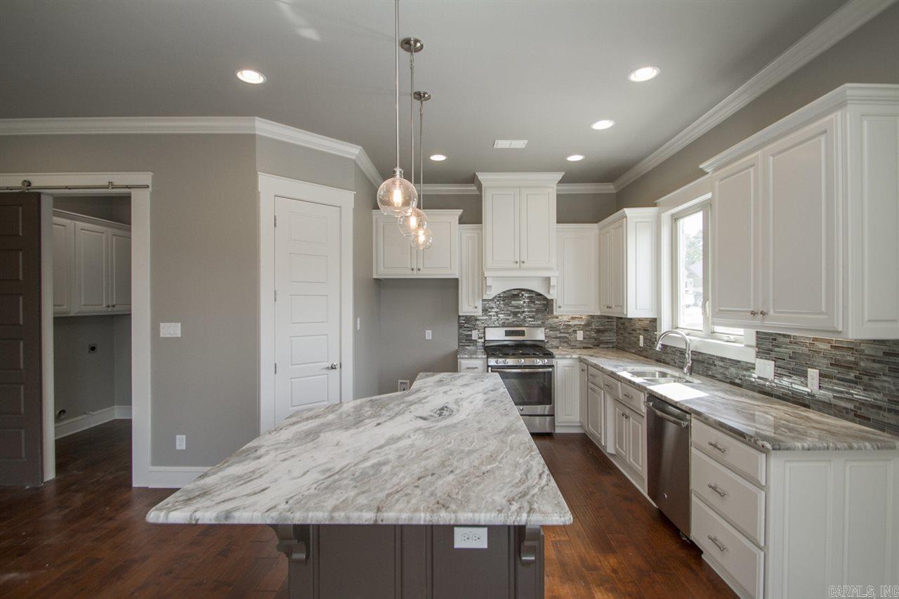 CREEKSIDE ADDN - Residential