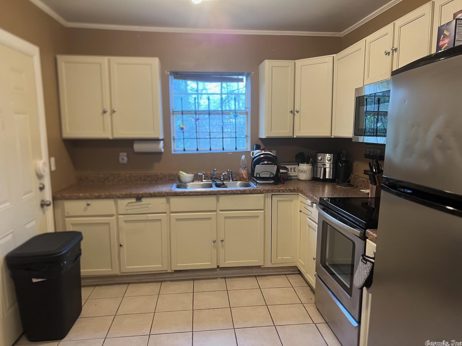 OAKHURST - Residential