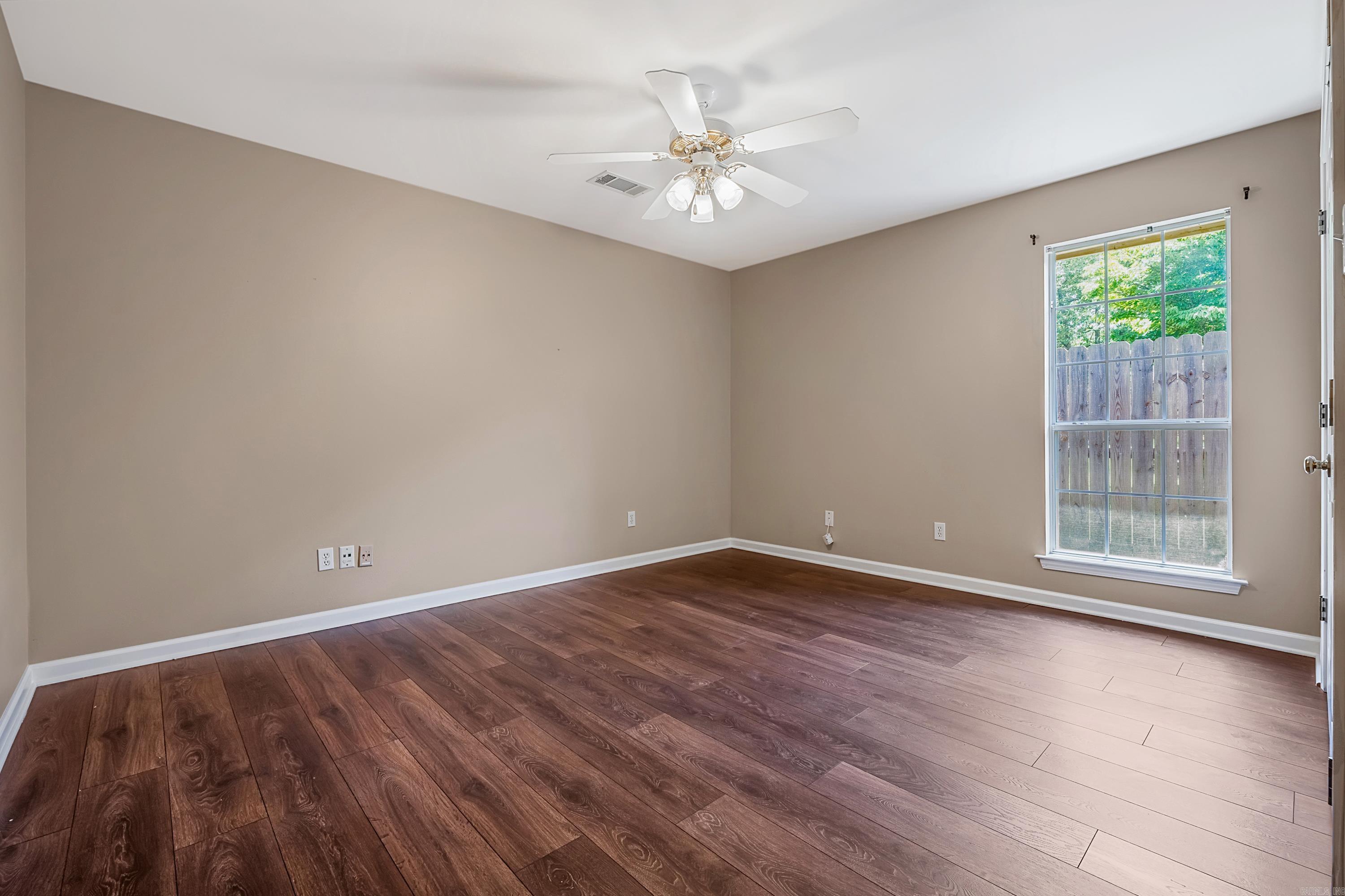 EDGEWATER ADDN - Residential