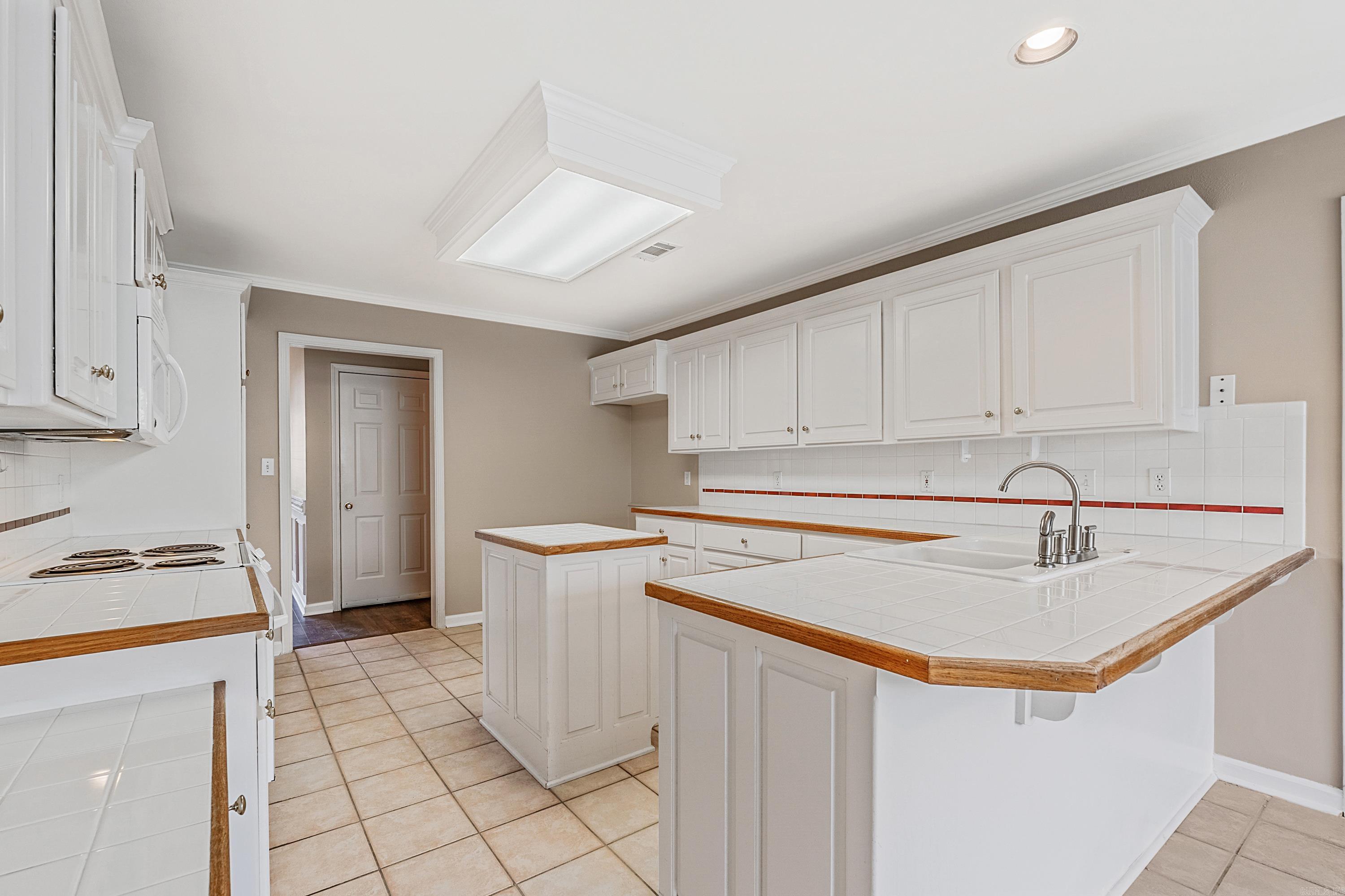 EDGEWATER ADDN - Residential