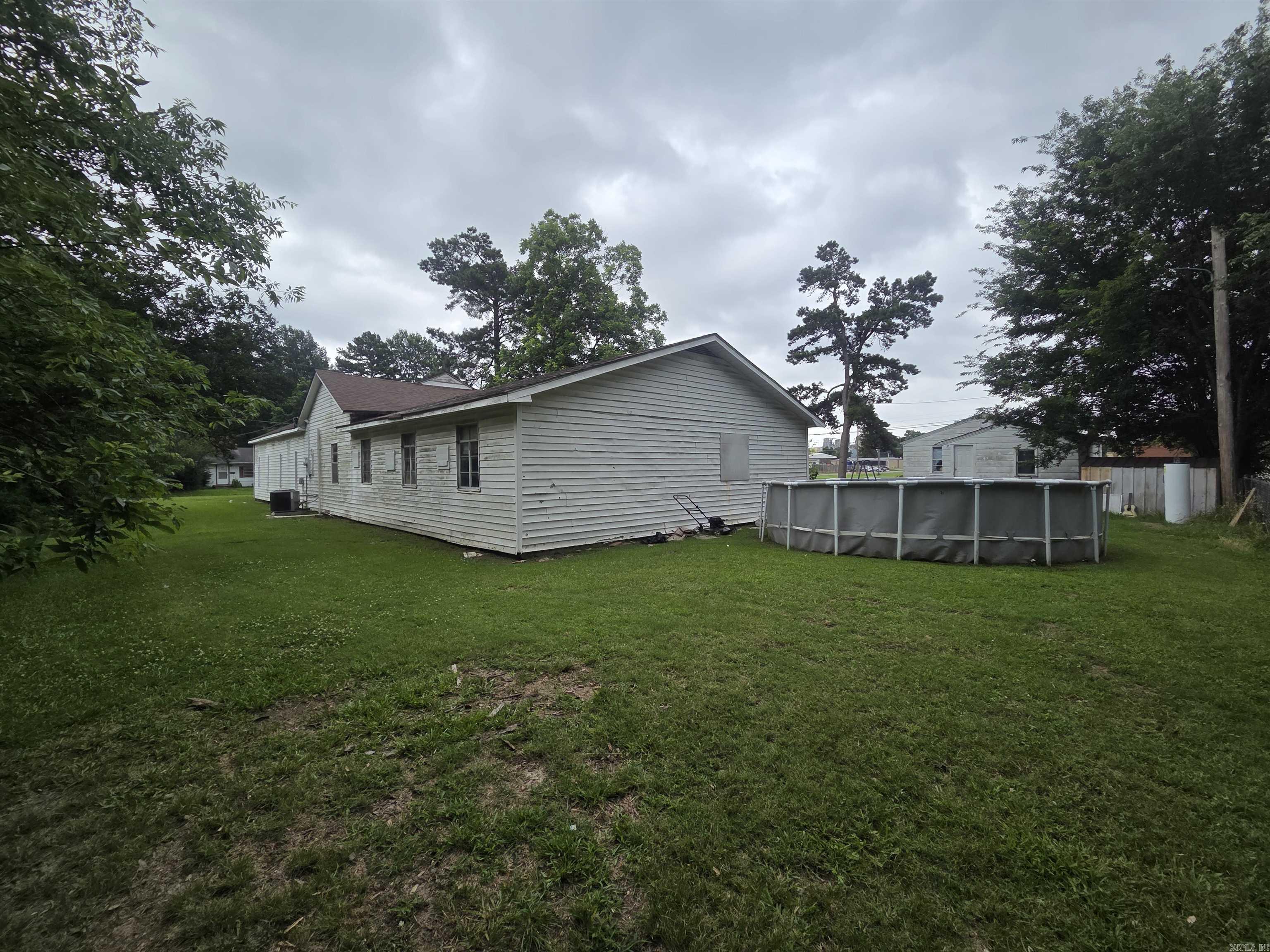Crescent Hill - Commercial Sale