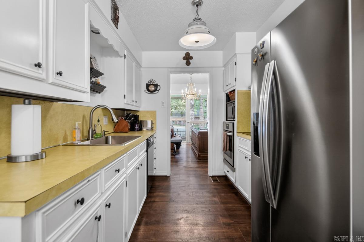 OVERBROOK - Residential