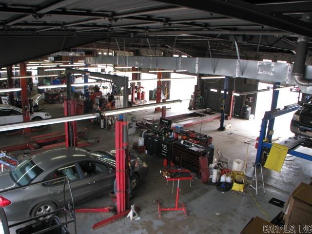 Cabot City Area - Commercial Sale