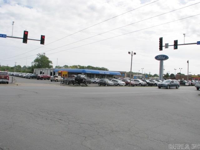 Cabot City Area - Commercial Sale