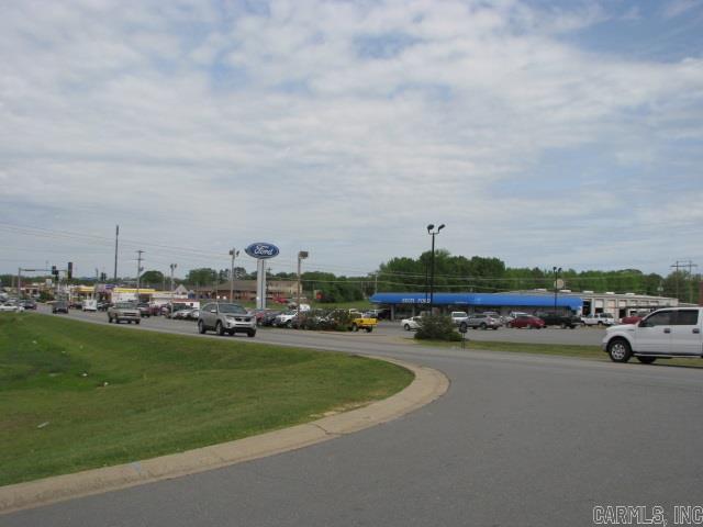 Cabot City Area - Commercial Sale