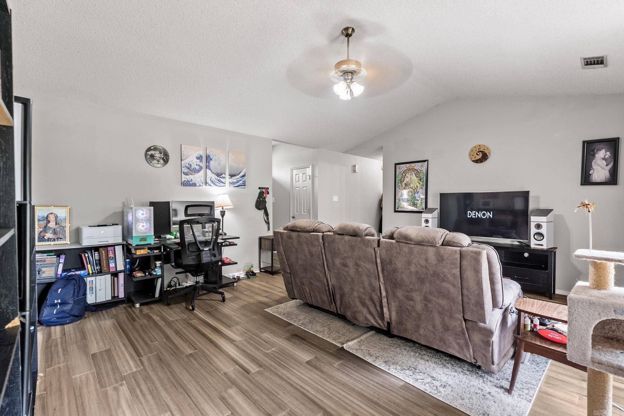 MEADOW RIDGE ADDN - Residential