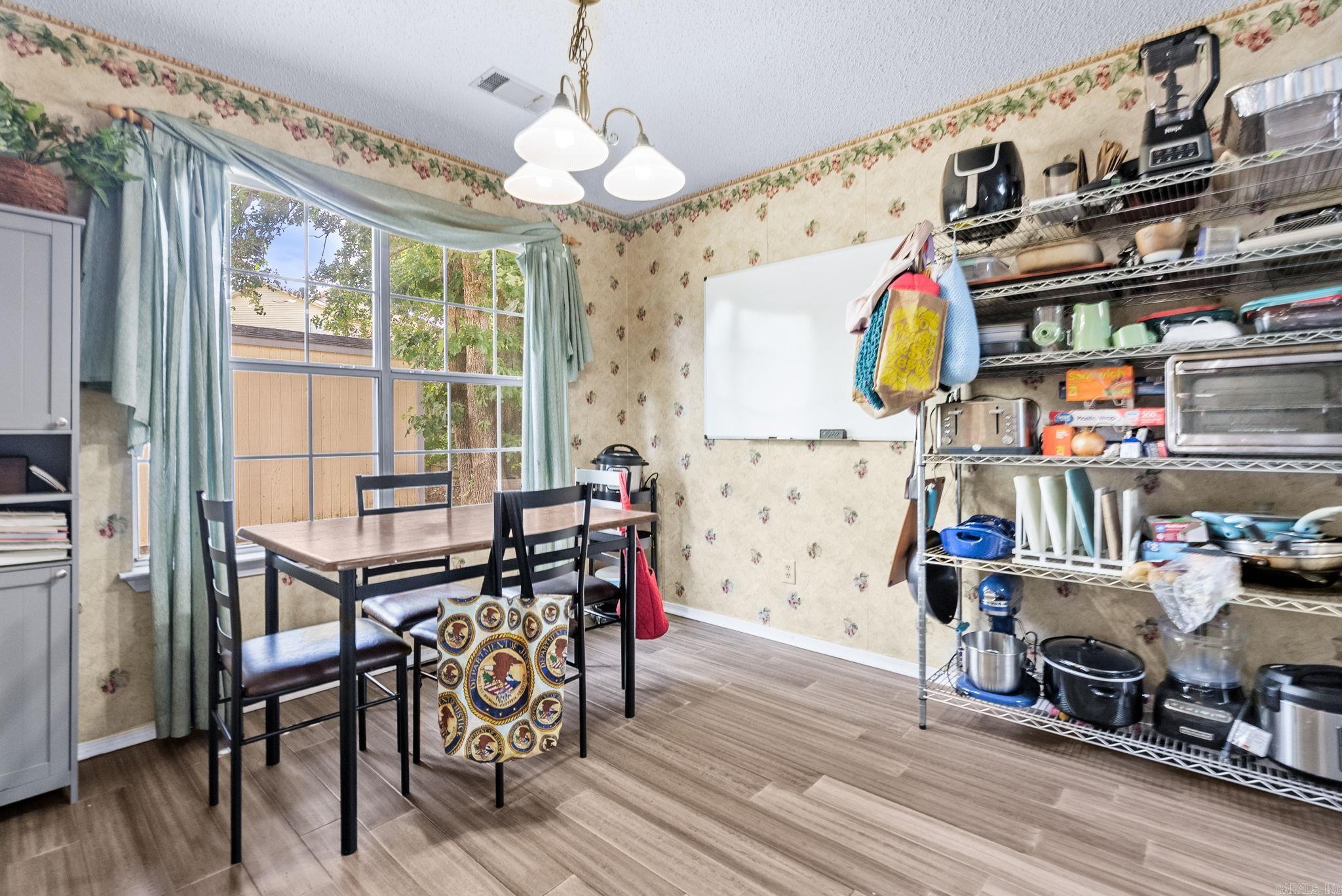 MEADOW RIDGE ADDN - Residential
