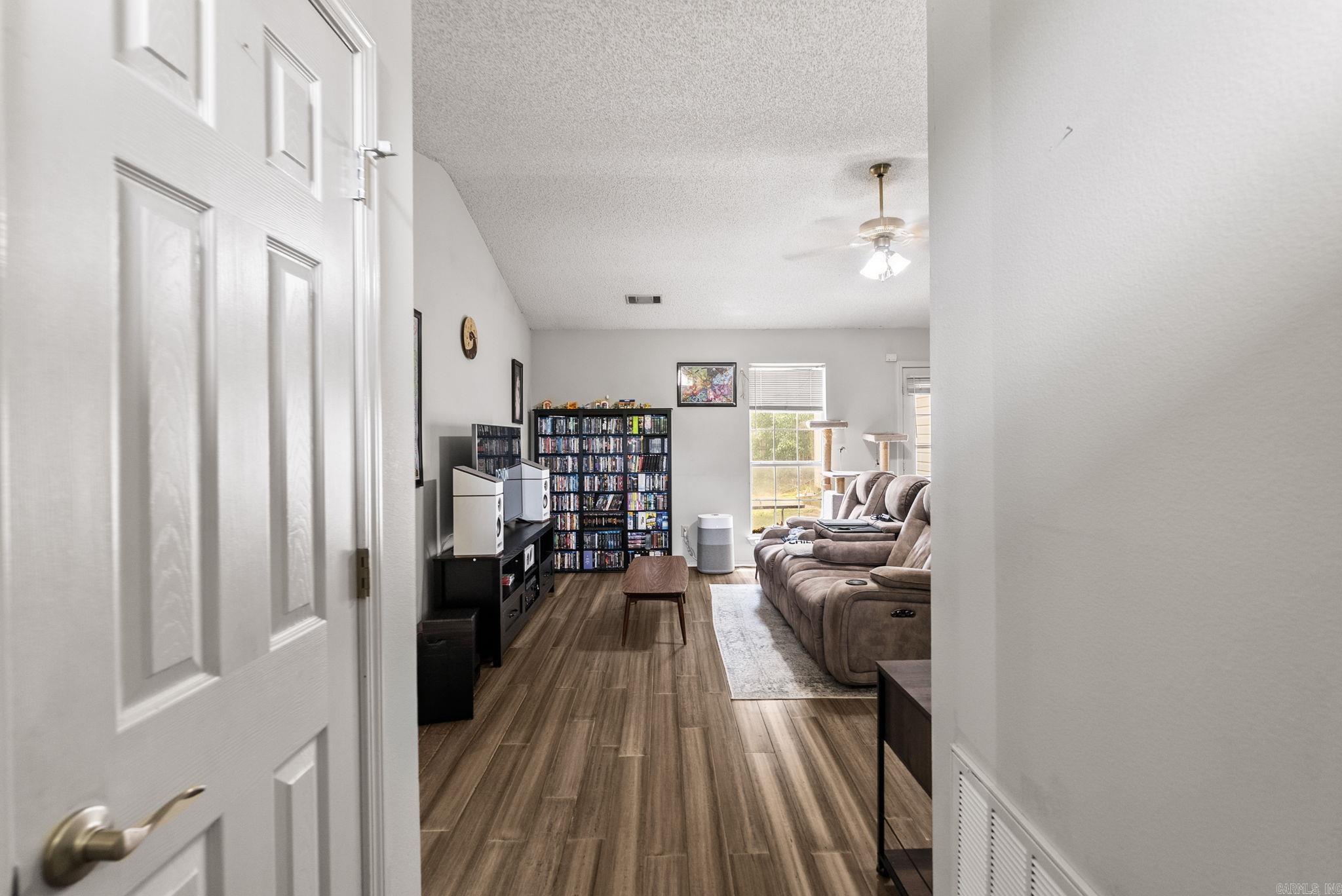 MEADOW RIDGE ADDN - Residential