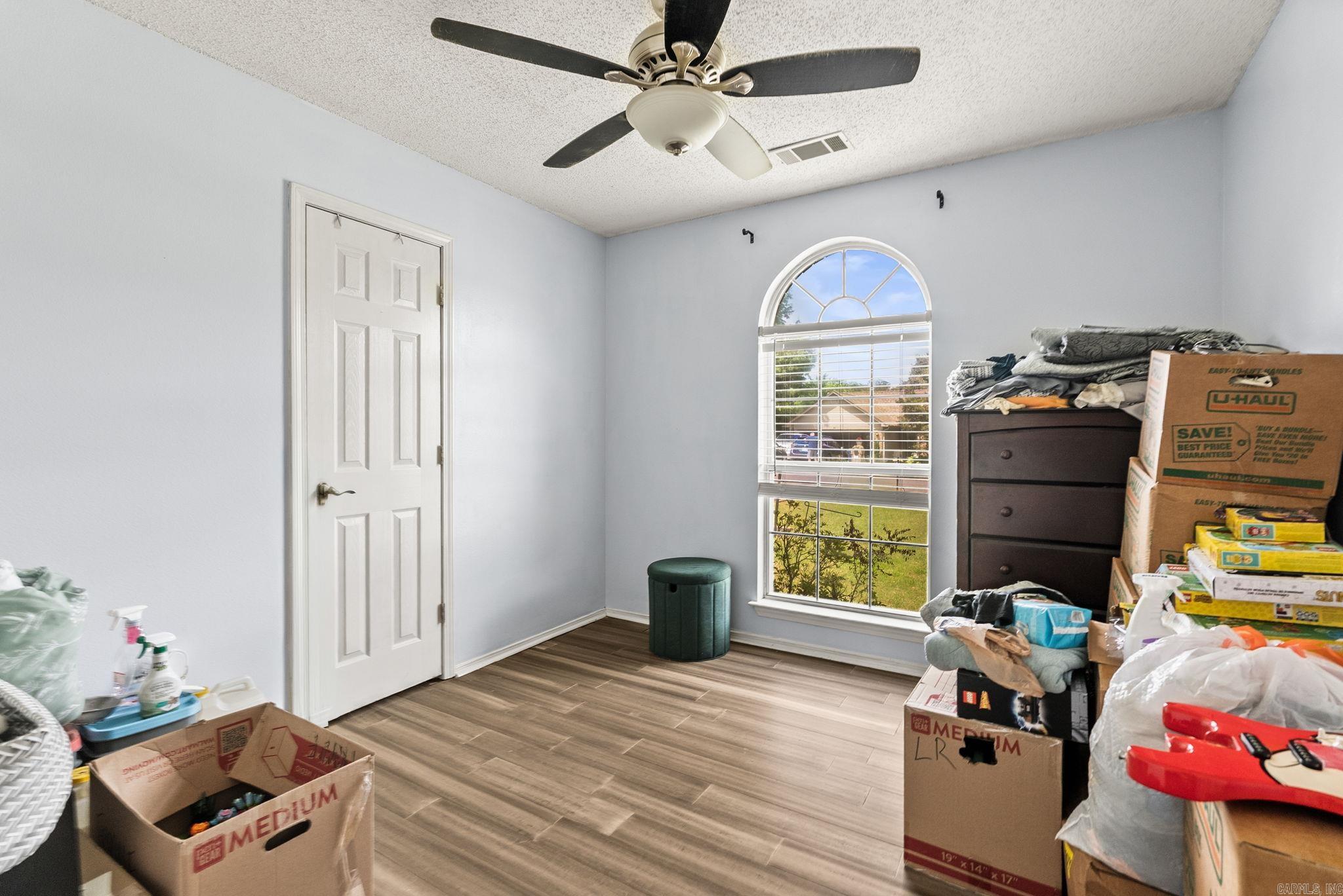 MEADOW RIDGE ADDN - Residential