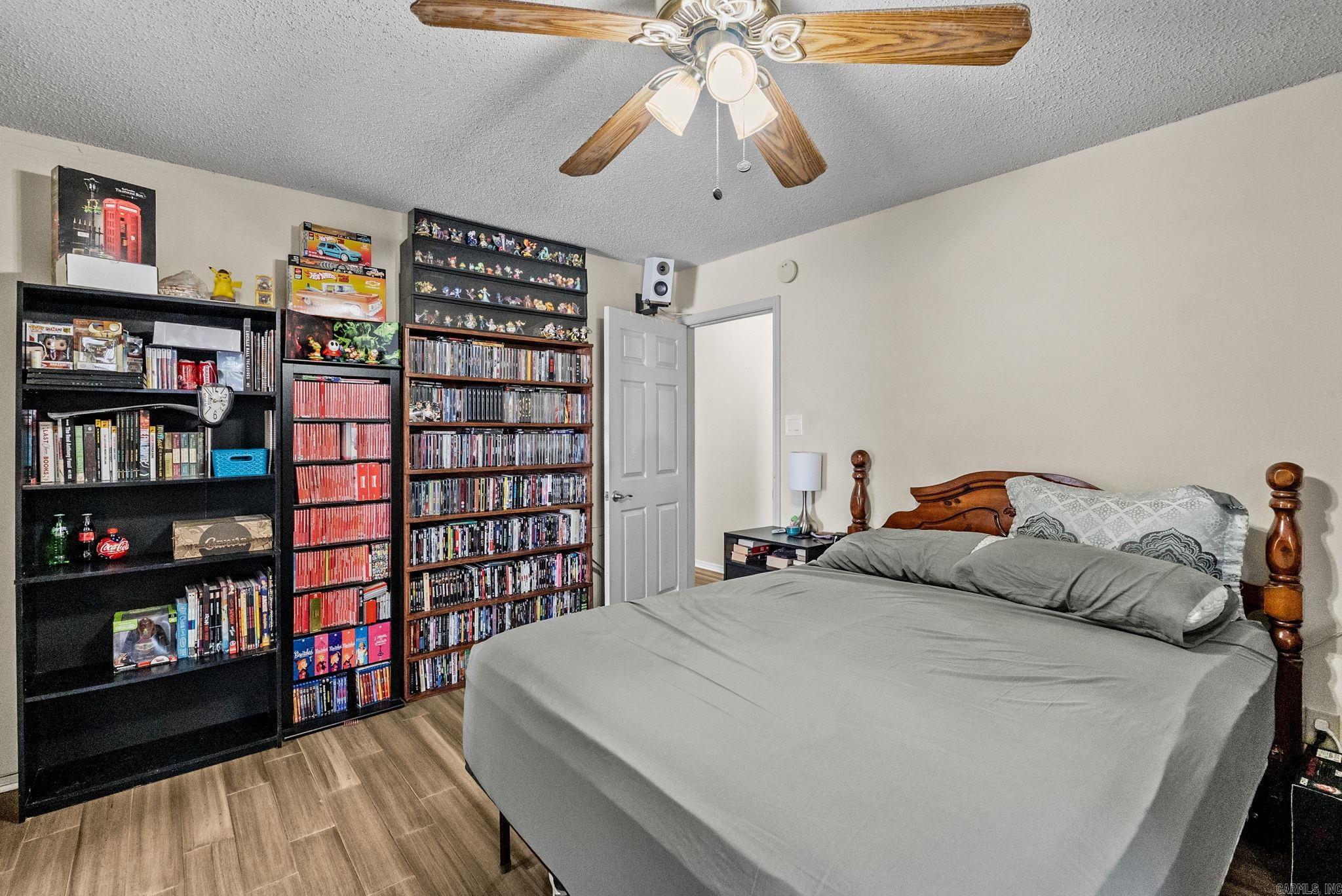 MEADOW RIDGE ADDN - Residential