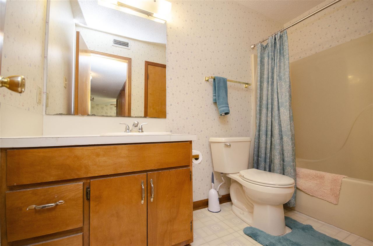 WEST MEADOWS ADD - Residential