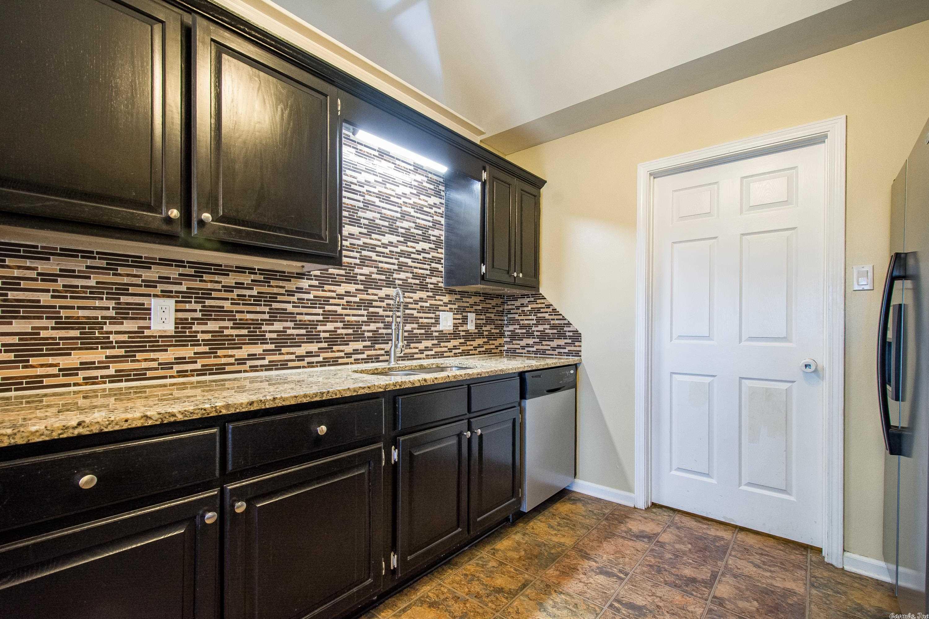 NORTH POINTE ADDN - Residential