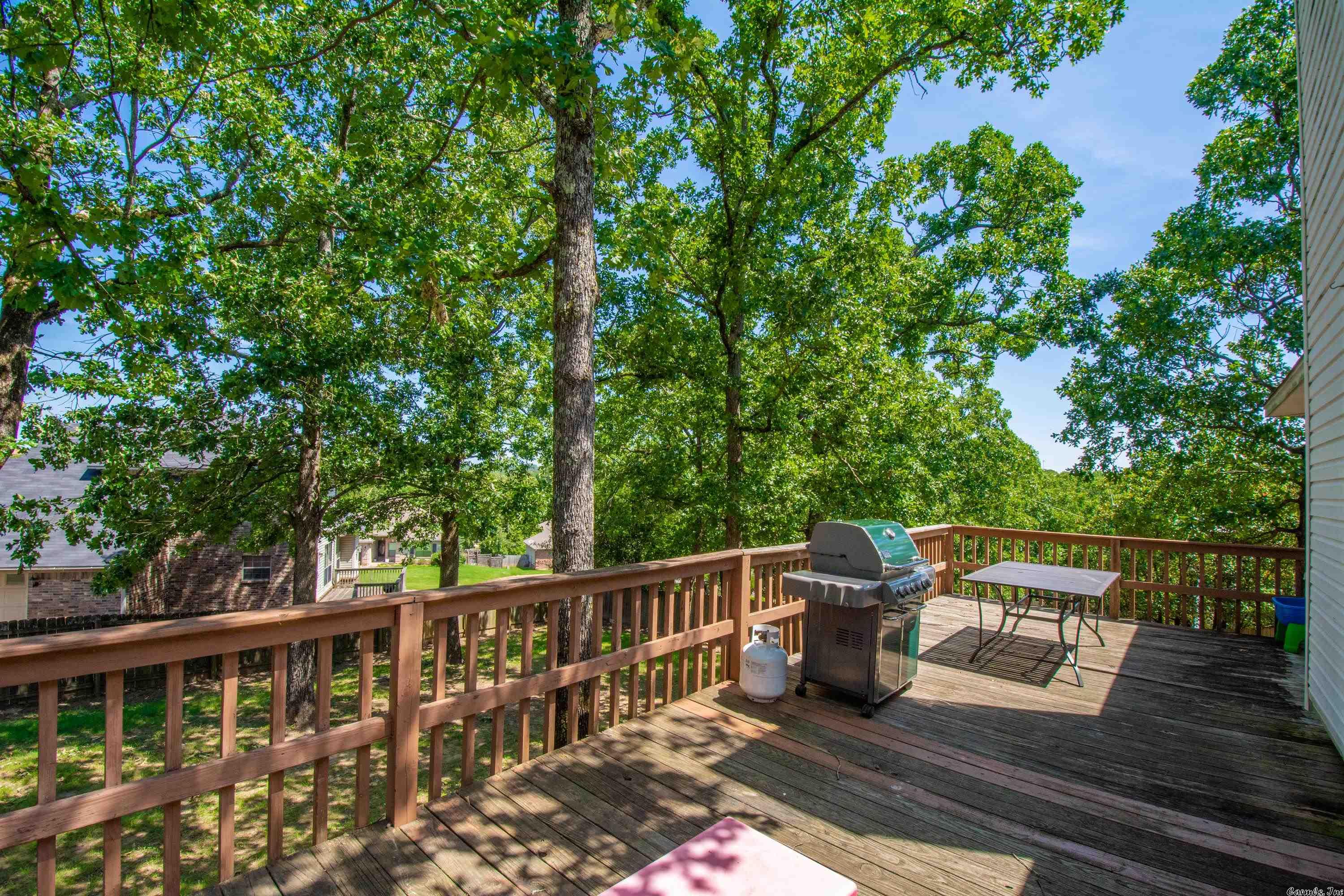NORTH POINTE ADDN - Residential