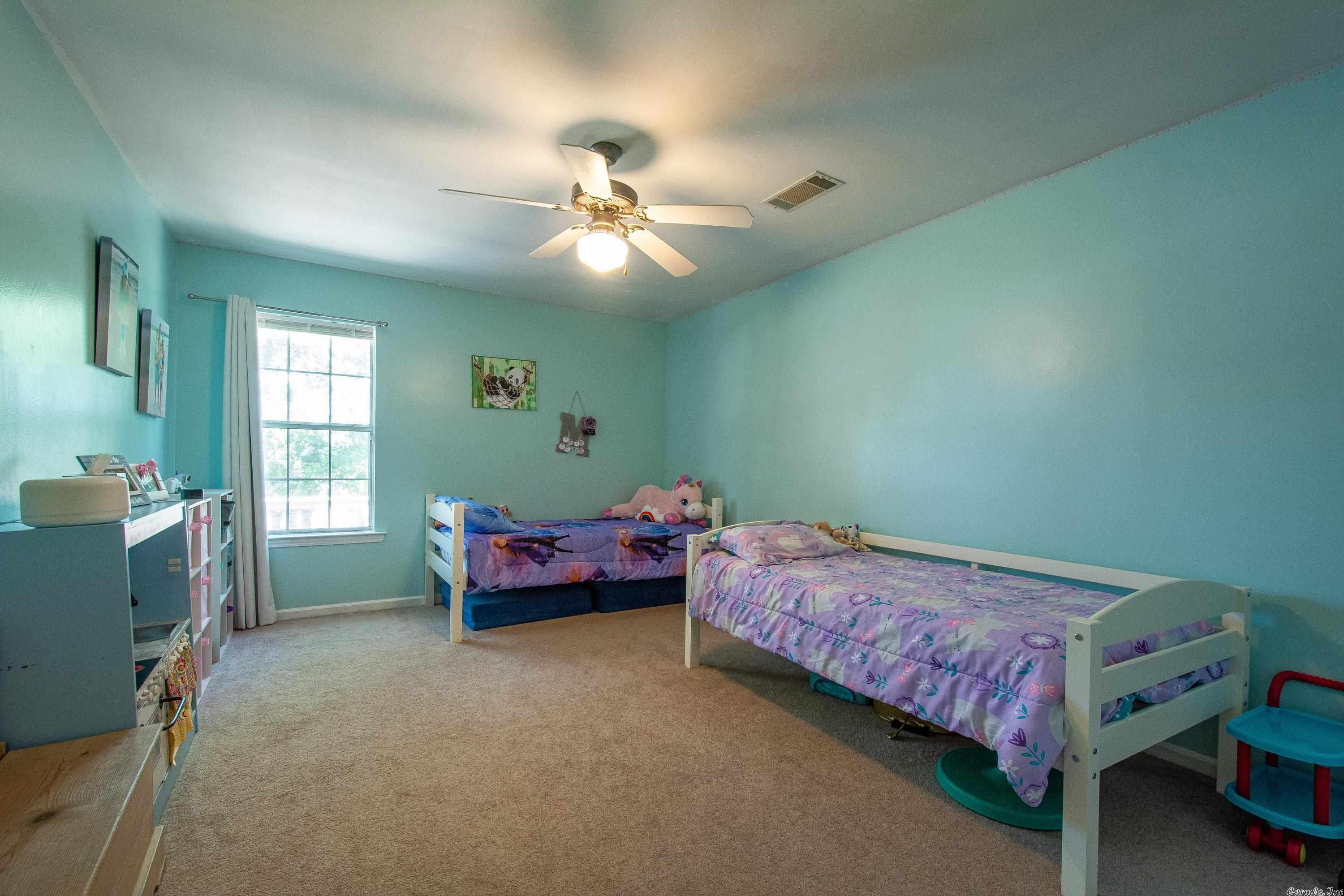 NORTH POINTE ADDN - Residential