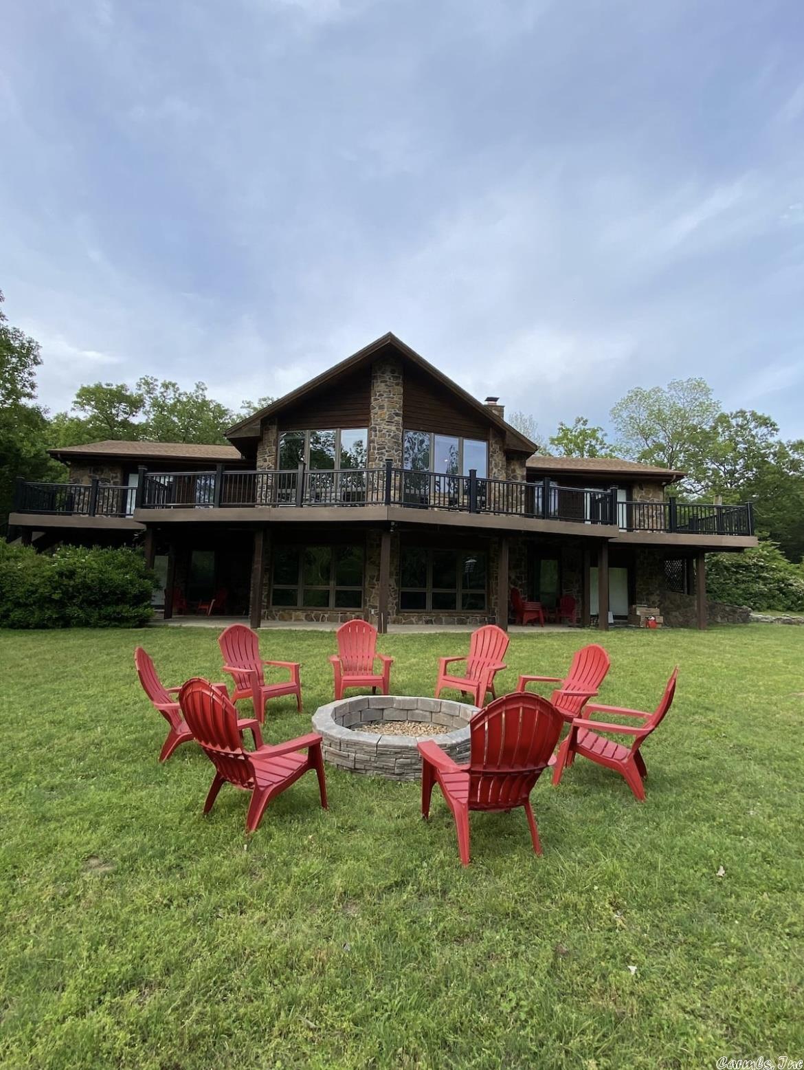 WHITES BEND ESTATES - Residential