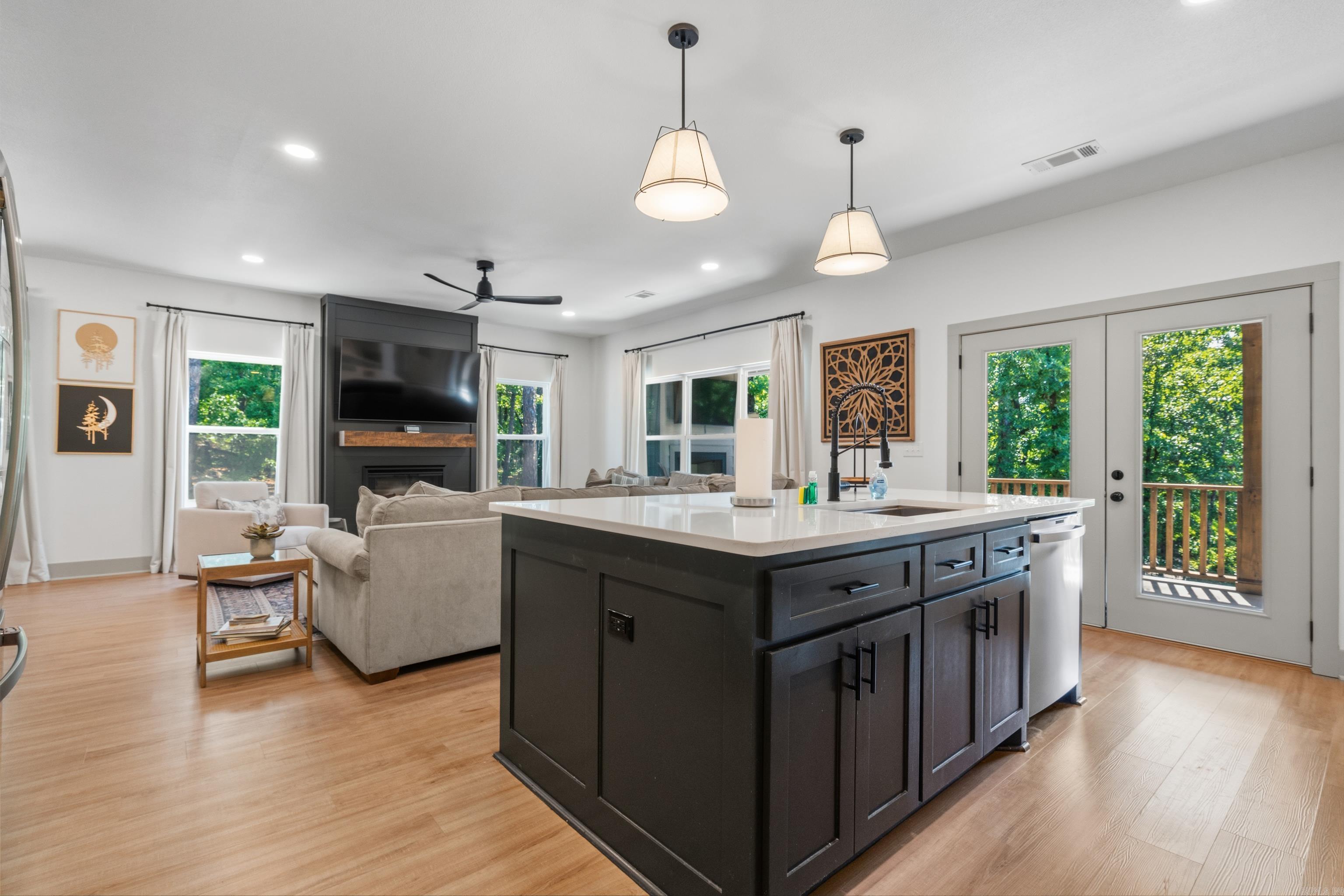 Cresta - Residential