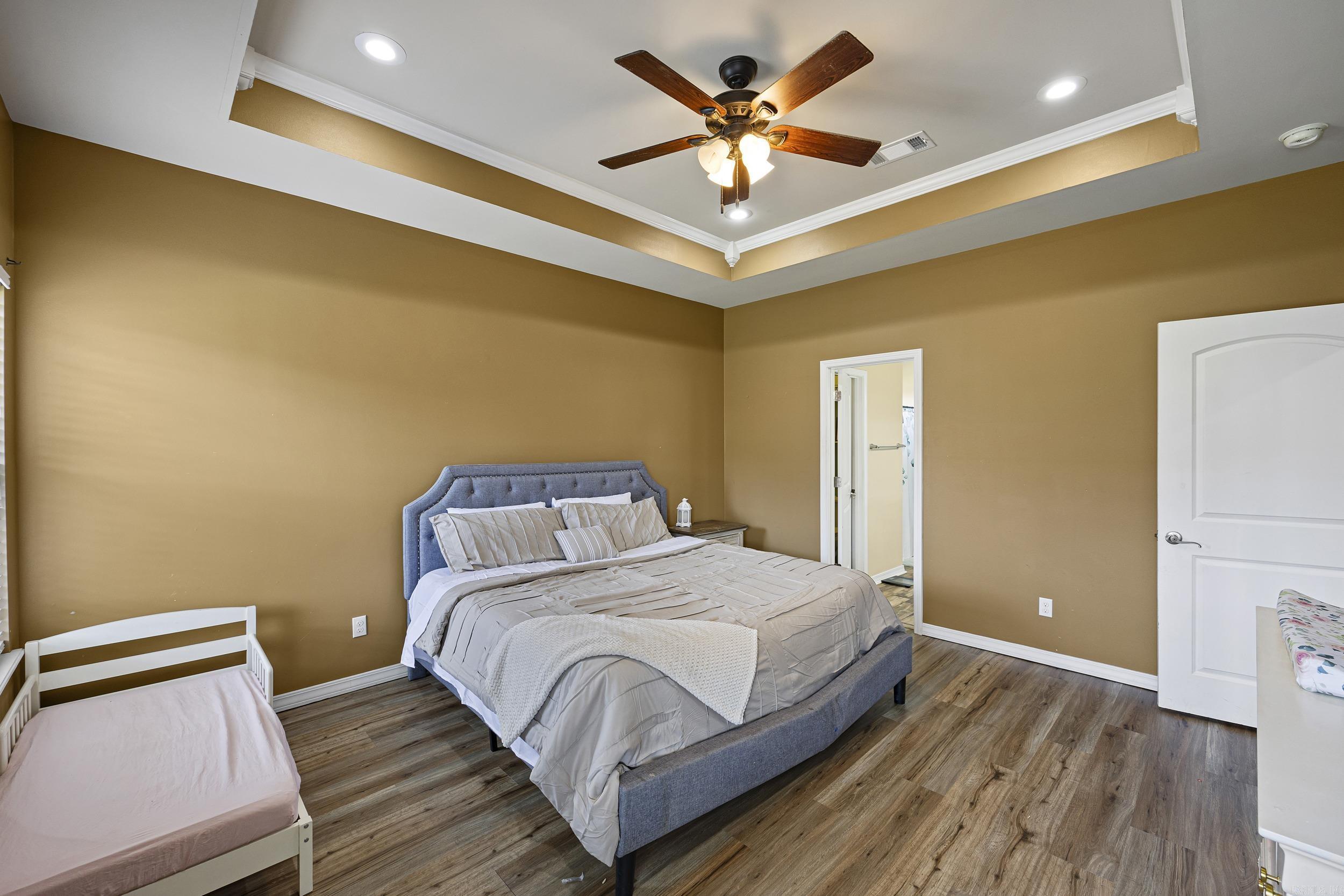 ASHBROOK ESTATES - Residential