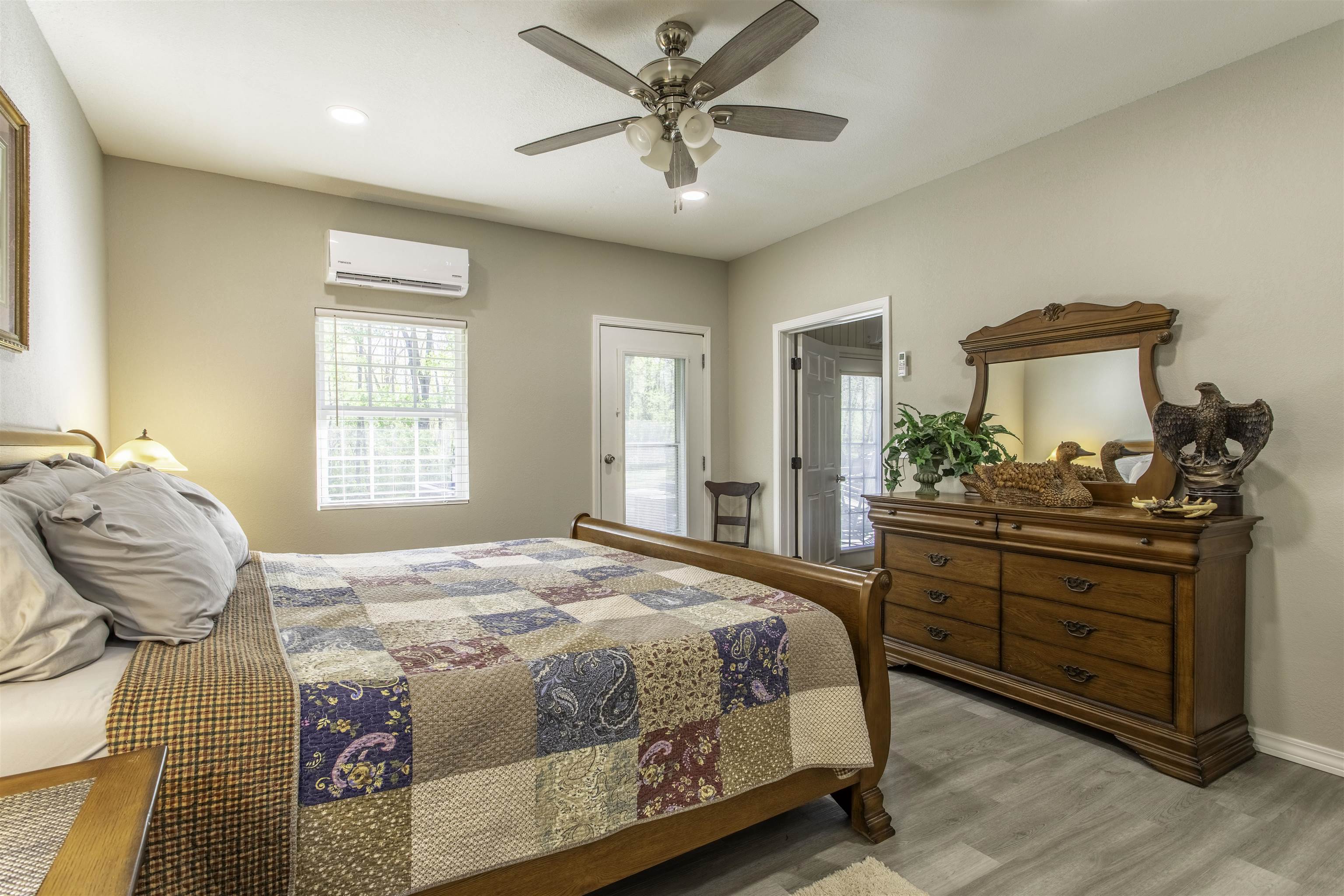 CREE SECOND - Residential