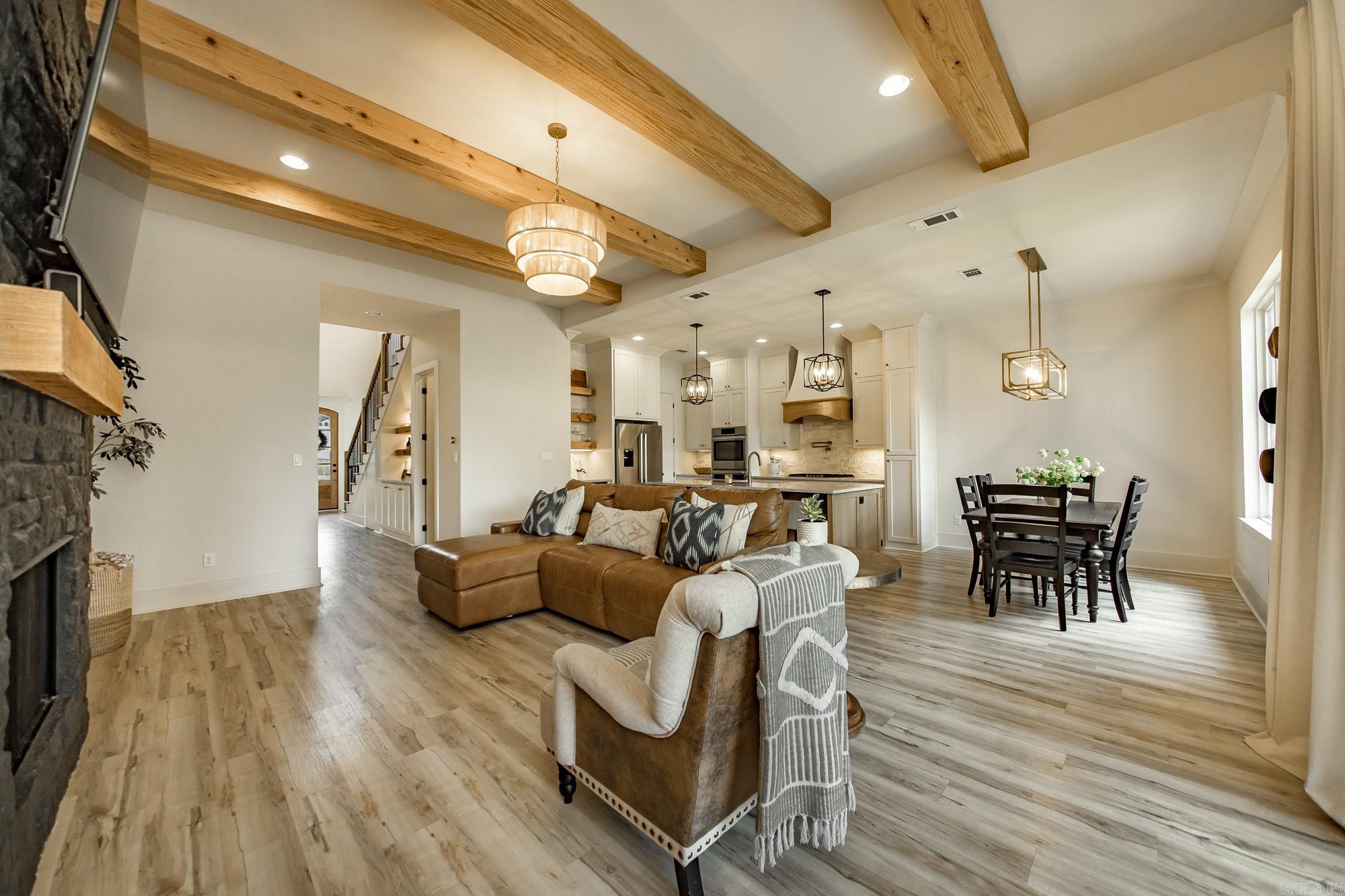 FLETCHER VALLEY "FLETCHER RIDGE" - Residential