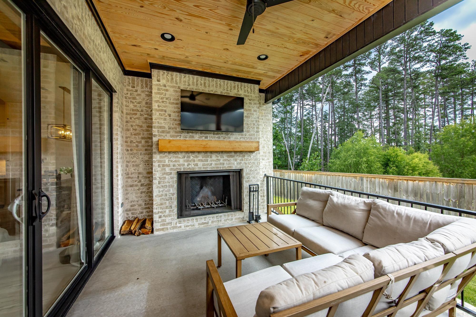 FLETCHER VALLEY "FLETCHER RIDGE" - Residential