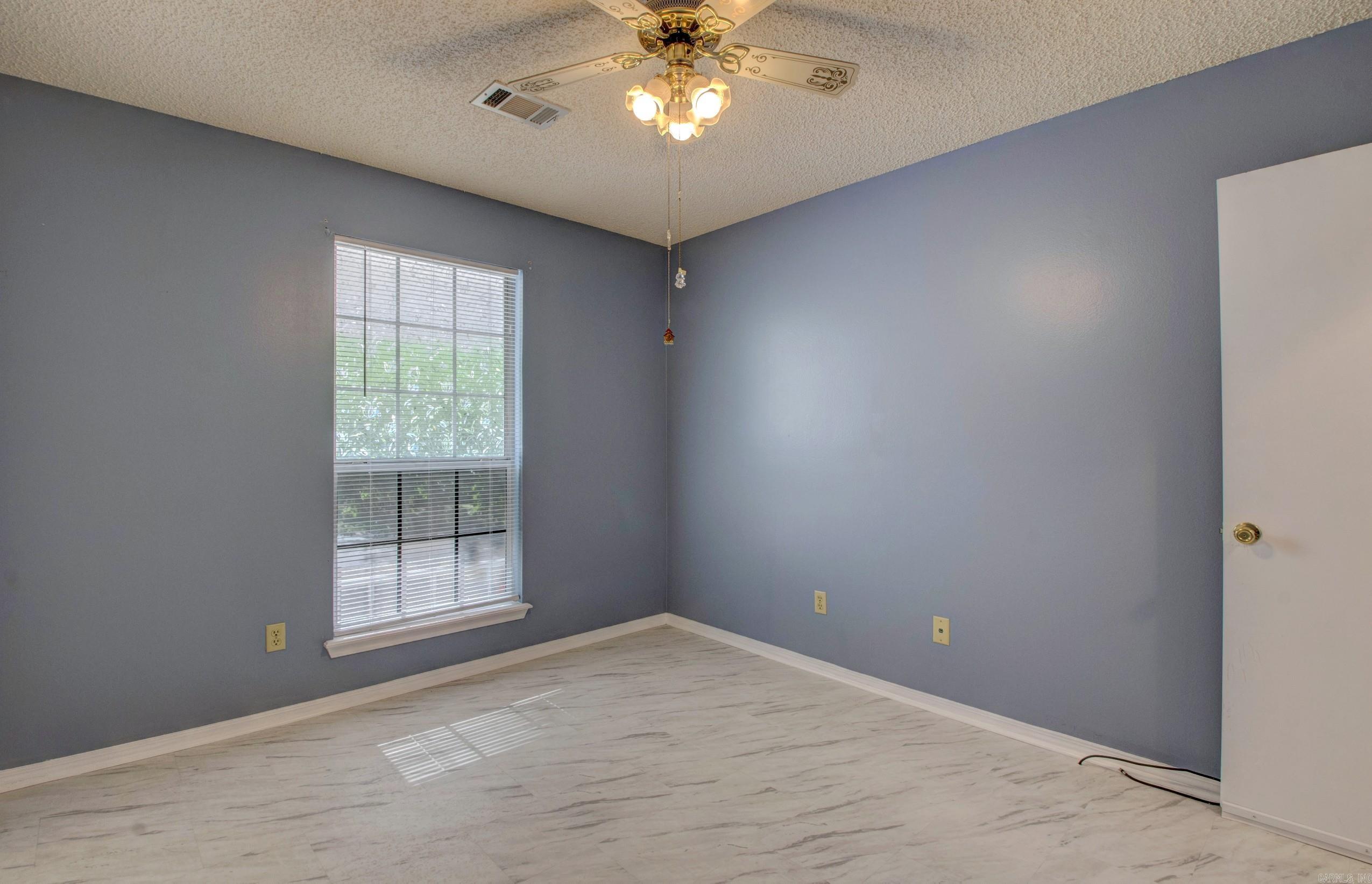 PARKWAY PLACE - Residential